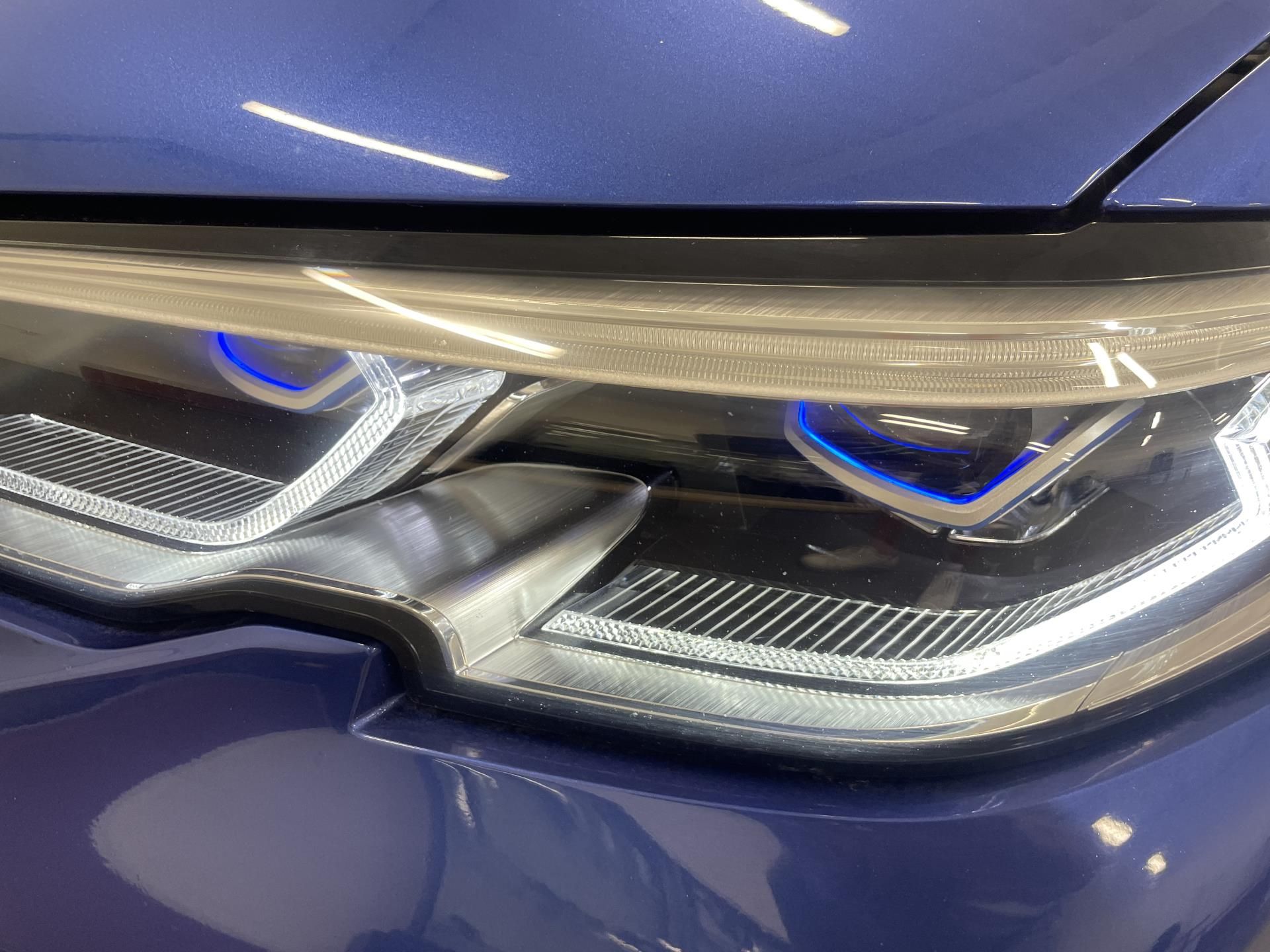 BMW Řada 3, M340d xDrive - fotka 5
