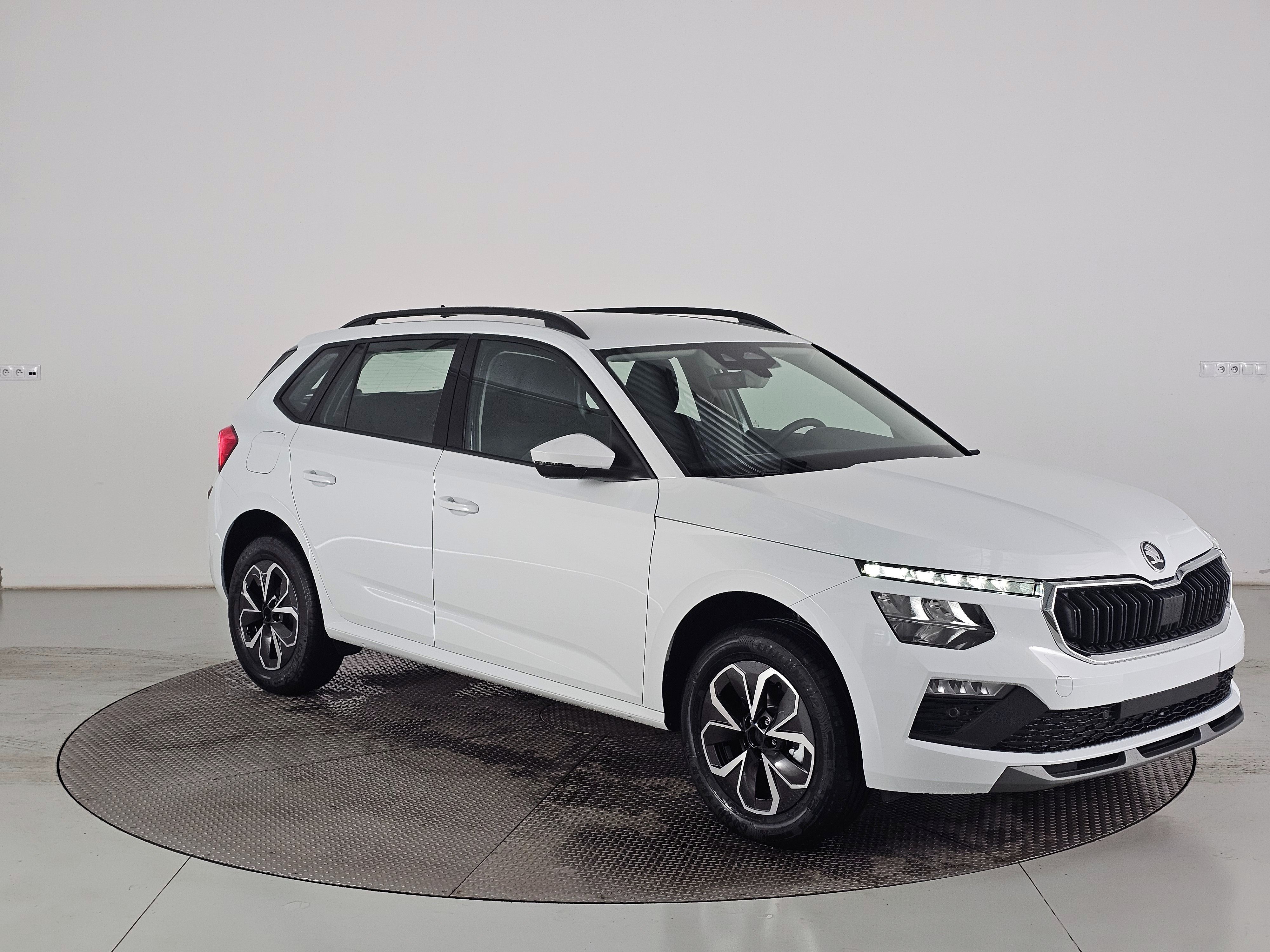 Škoda Kamiq, Classic 1.0TSI 85kW 6st man. - fotka 3
