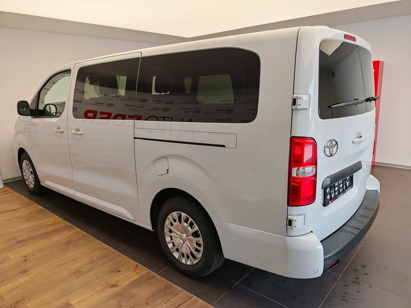 Toyota Proace Verso, 2.0L Diesel (144 hp) Business - fotka 5