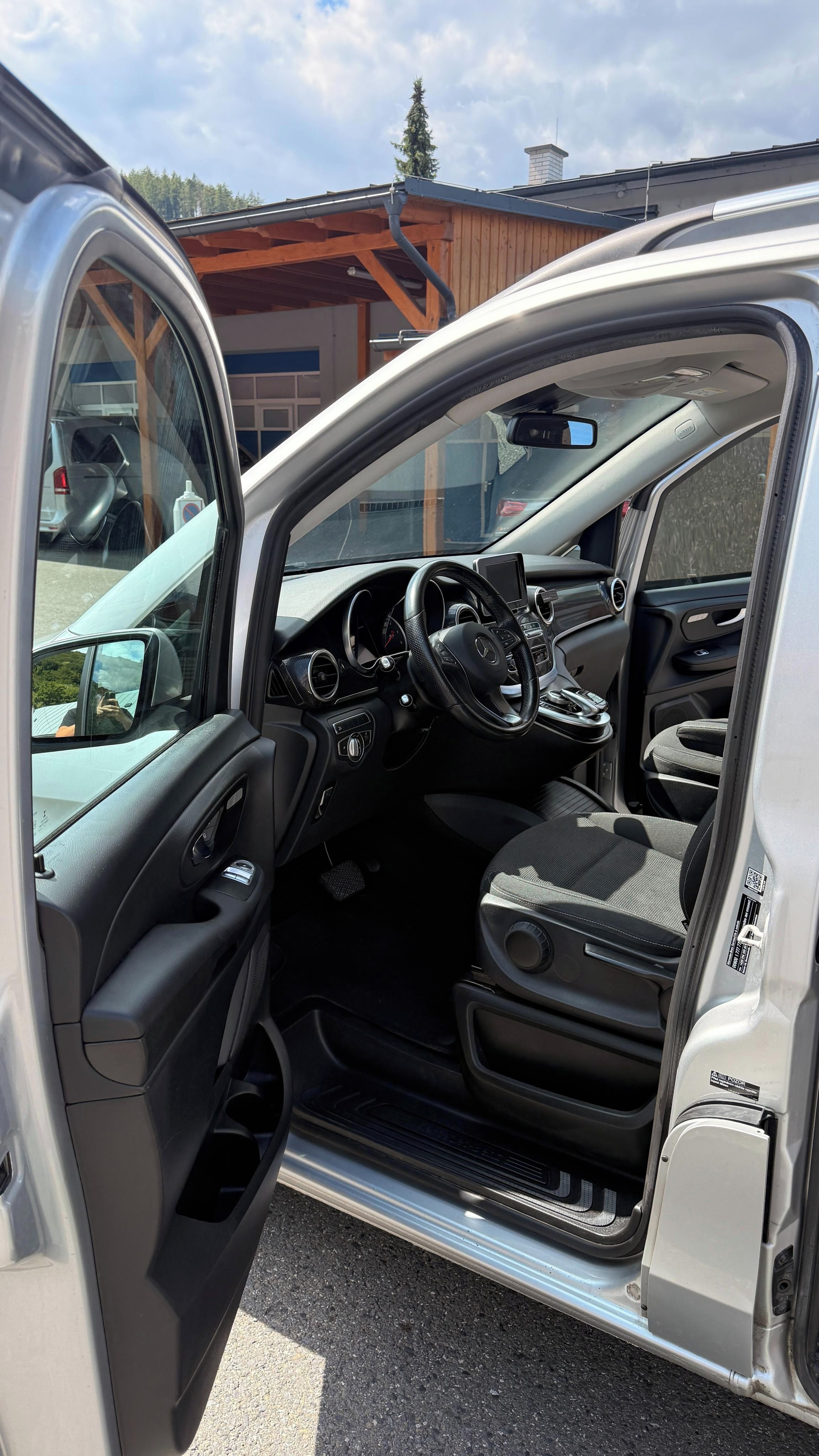 Mercedes-Benz Třídy V, Mercedes-Benz Tř. V 1. majitel - fotka 5