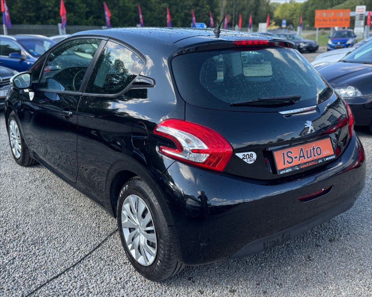 Peugeot 208, 1,0 - fotka 5