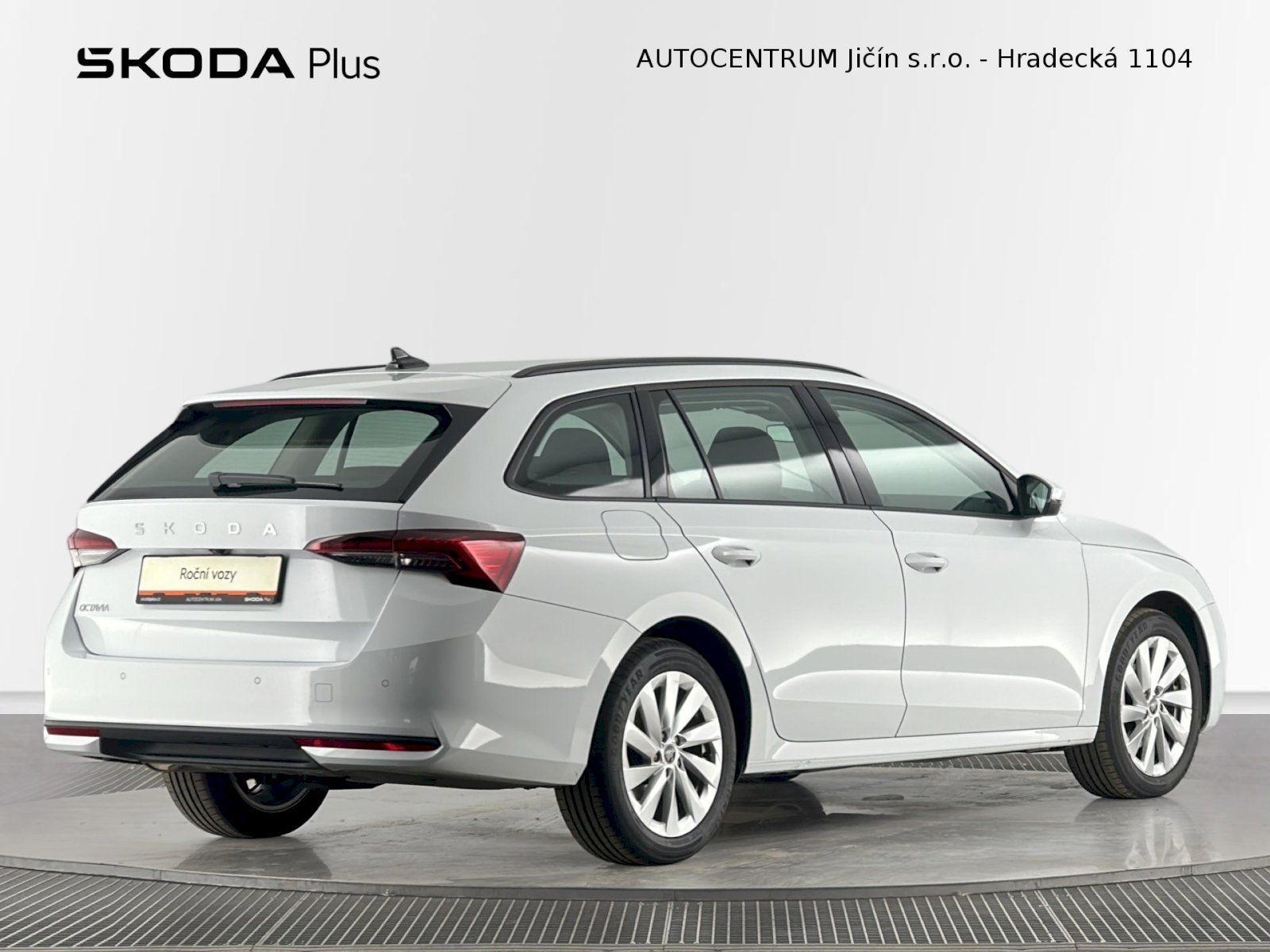Škoda Octavia, Combi 2.0TDI 85kW Essence Plus - fotka 2
