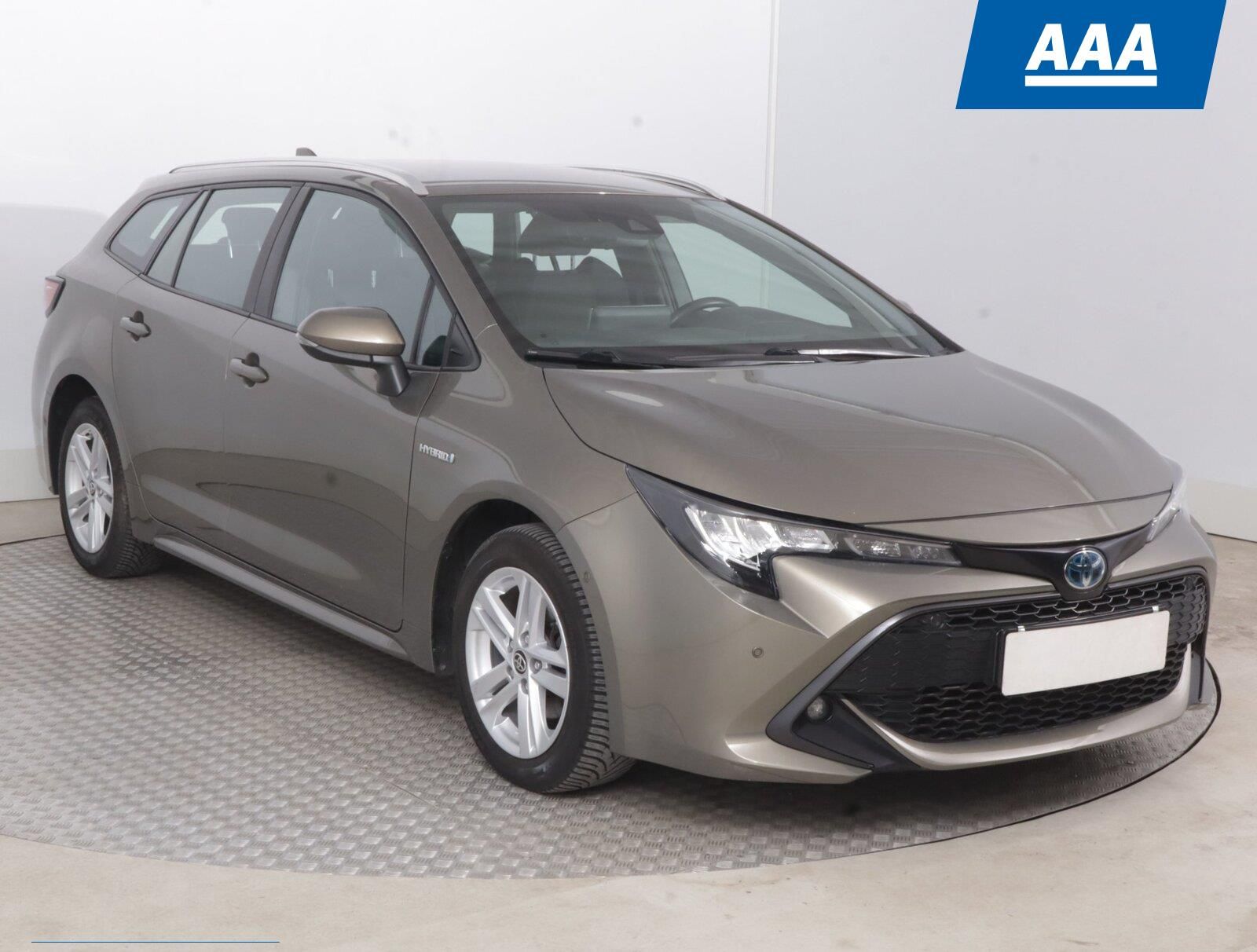 Toyota Corolla, 1.8 Hybrid, Automat, ČR,1.maj