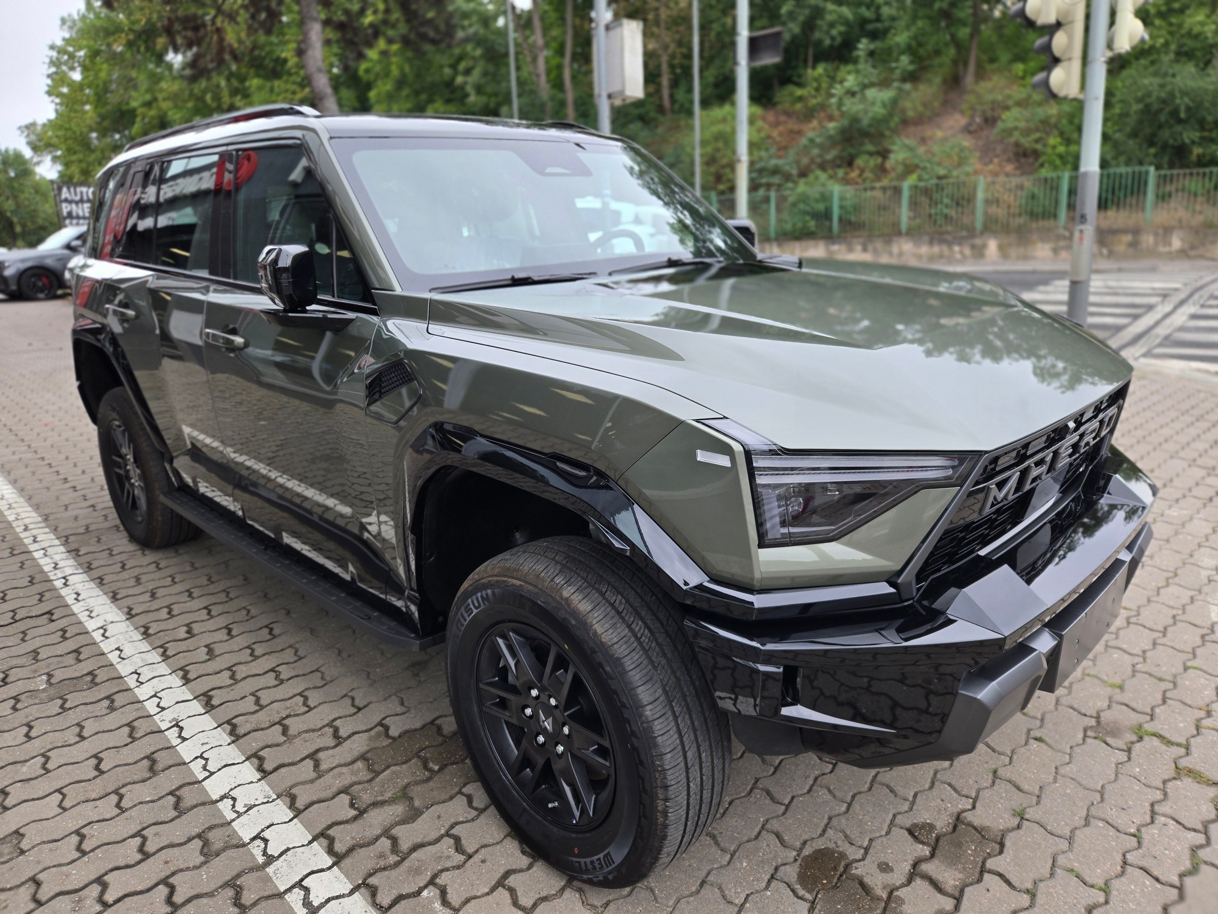Dongfeng, M-HERO 817 E0 PHREV - fotka 4