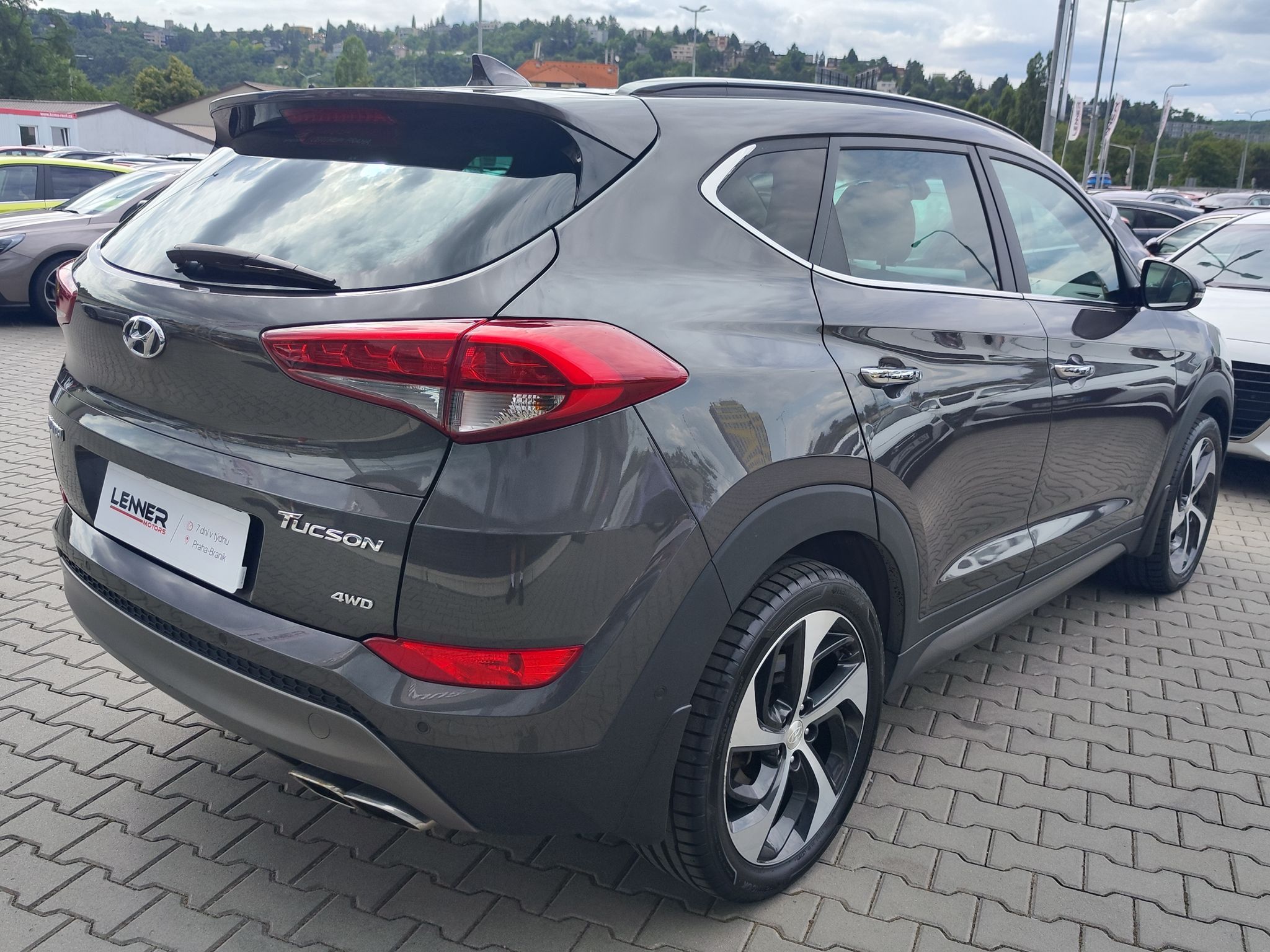 Hyundai Tucson, 2.0 CRDI/136kW Premium DCT 4x4 - fotka 5