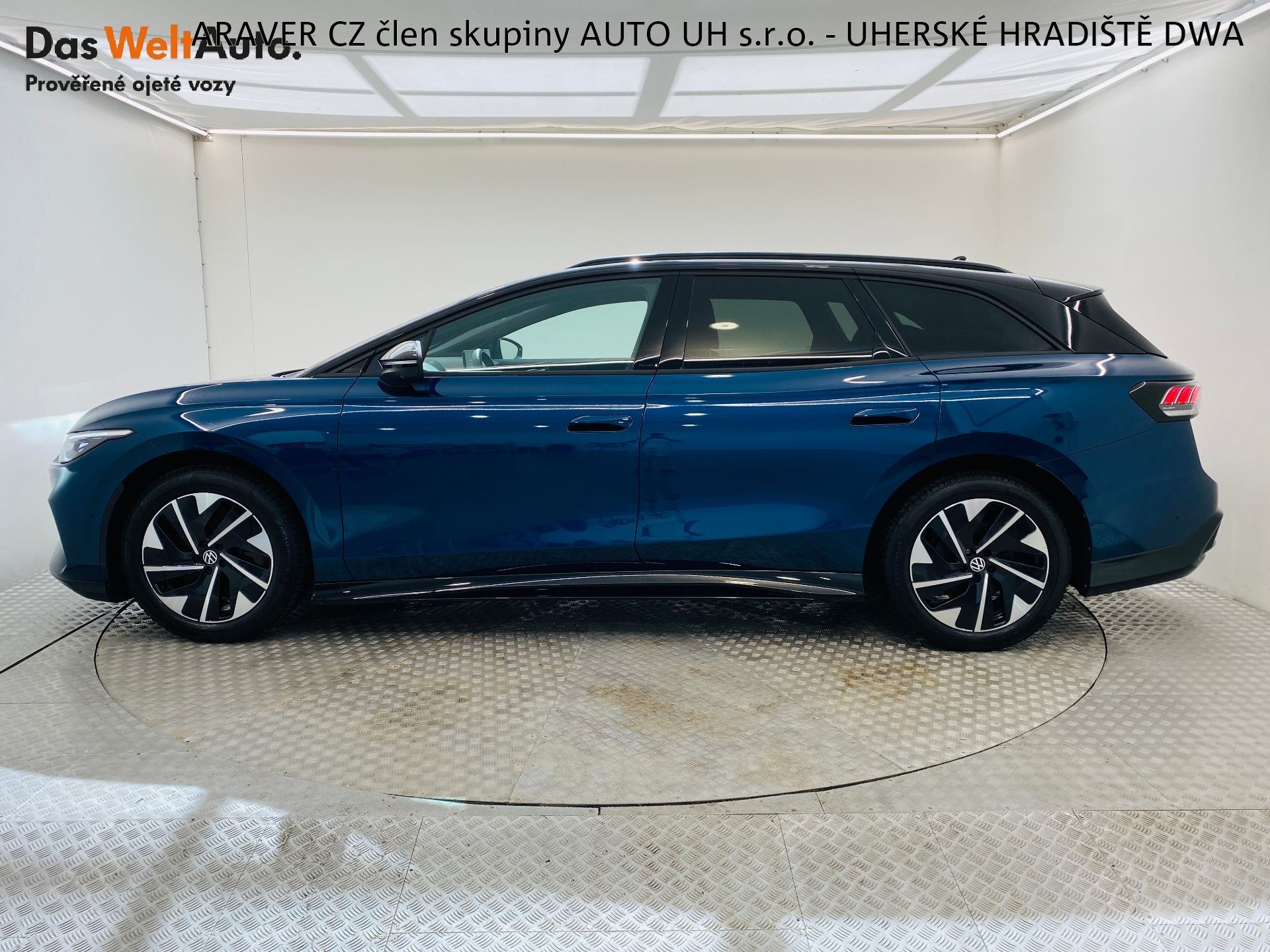 Volkswagen ID.7 Tourer, 210 kW 77 kWh Pro - fotka 3