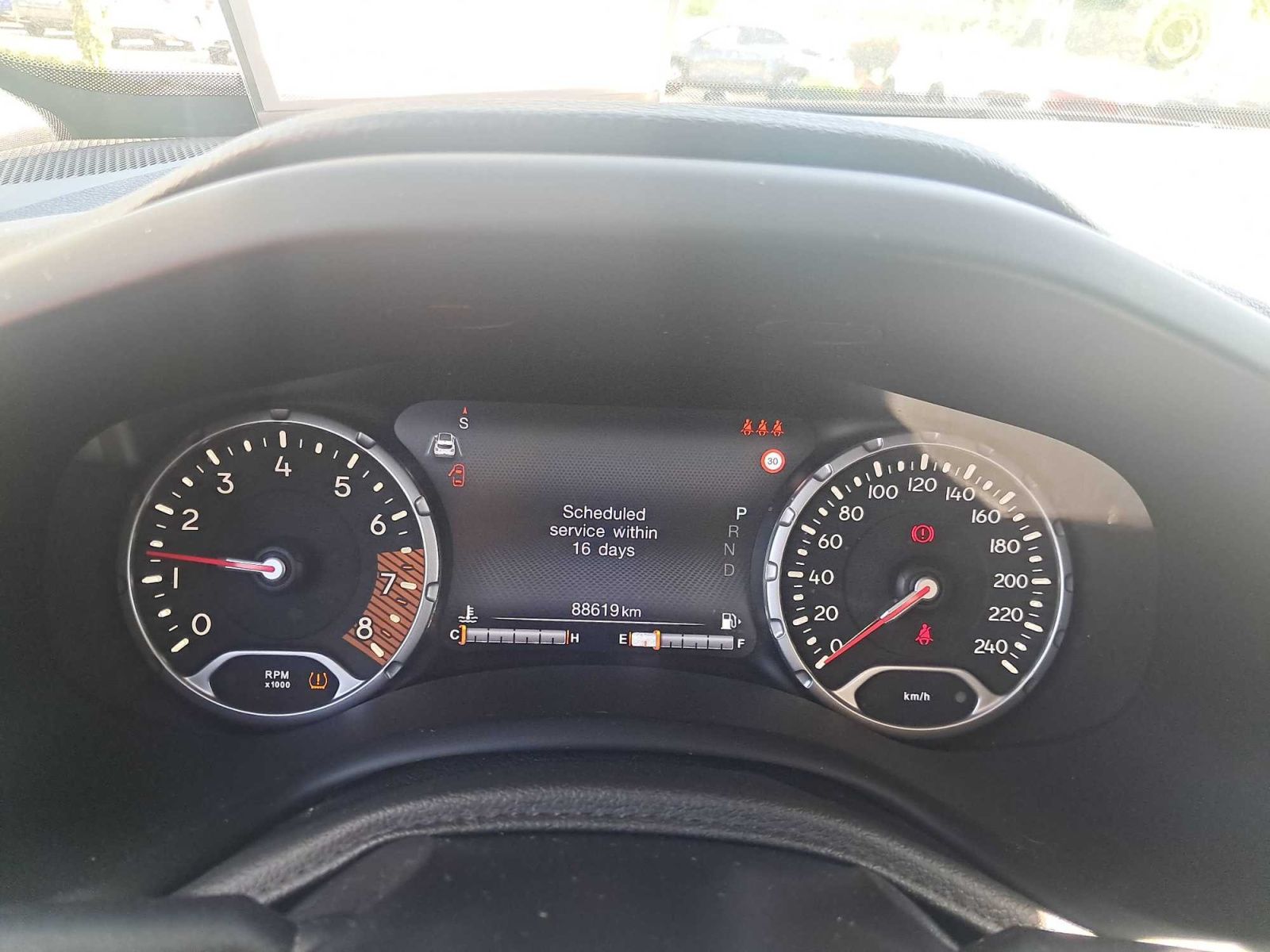 Jeep Renegade, 1.3 T-GDI, Limited, Automat - fotka 3