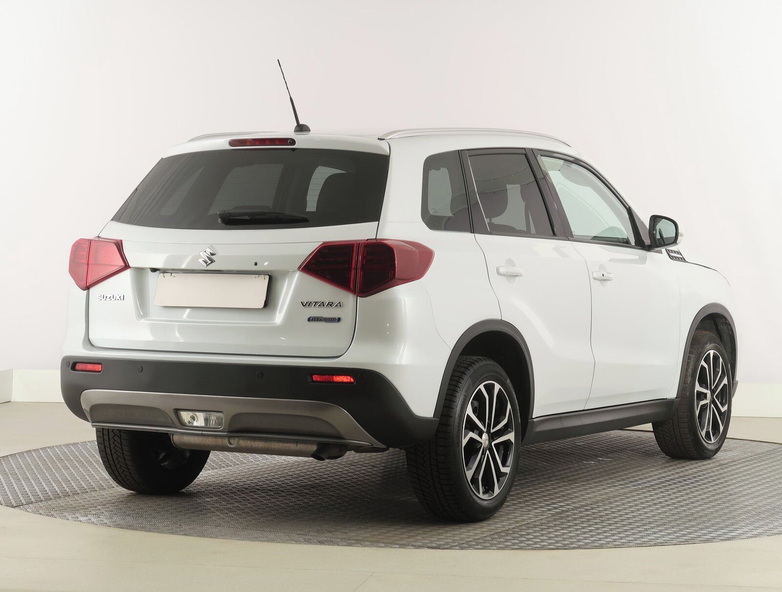 Suzuki Vitara, 1.4 BoosterJet, Automat - fotka 5