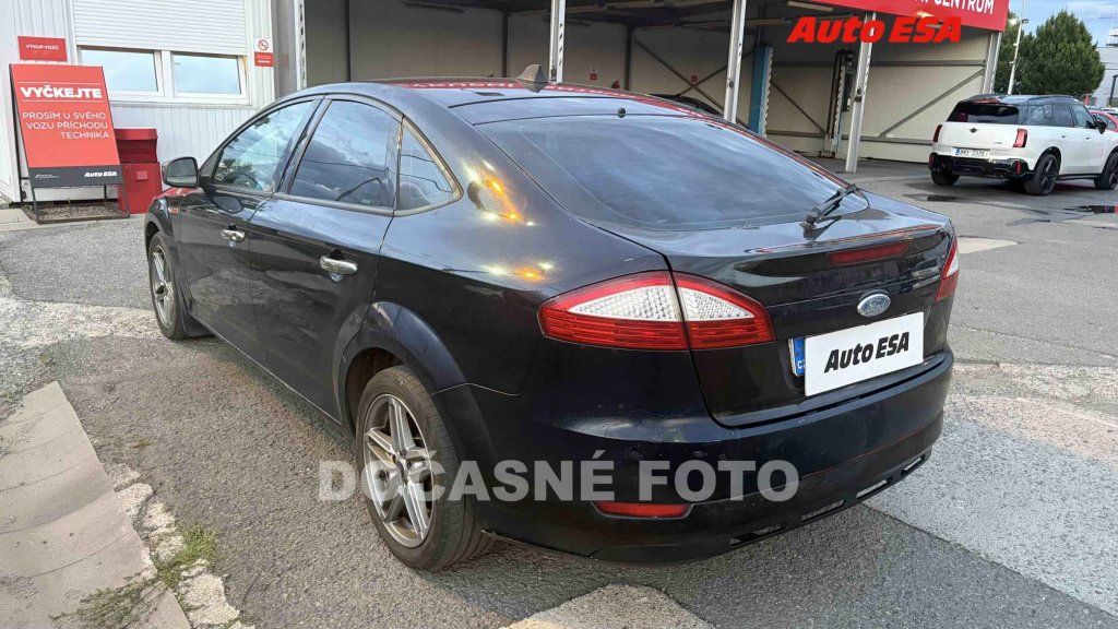 Ford Mondeo, 1.8TDCi,ČR - fotka 2