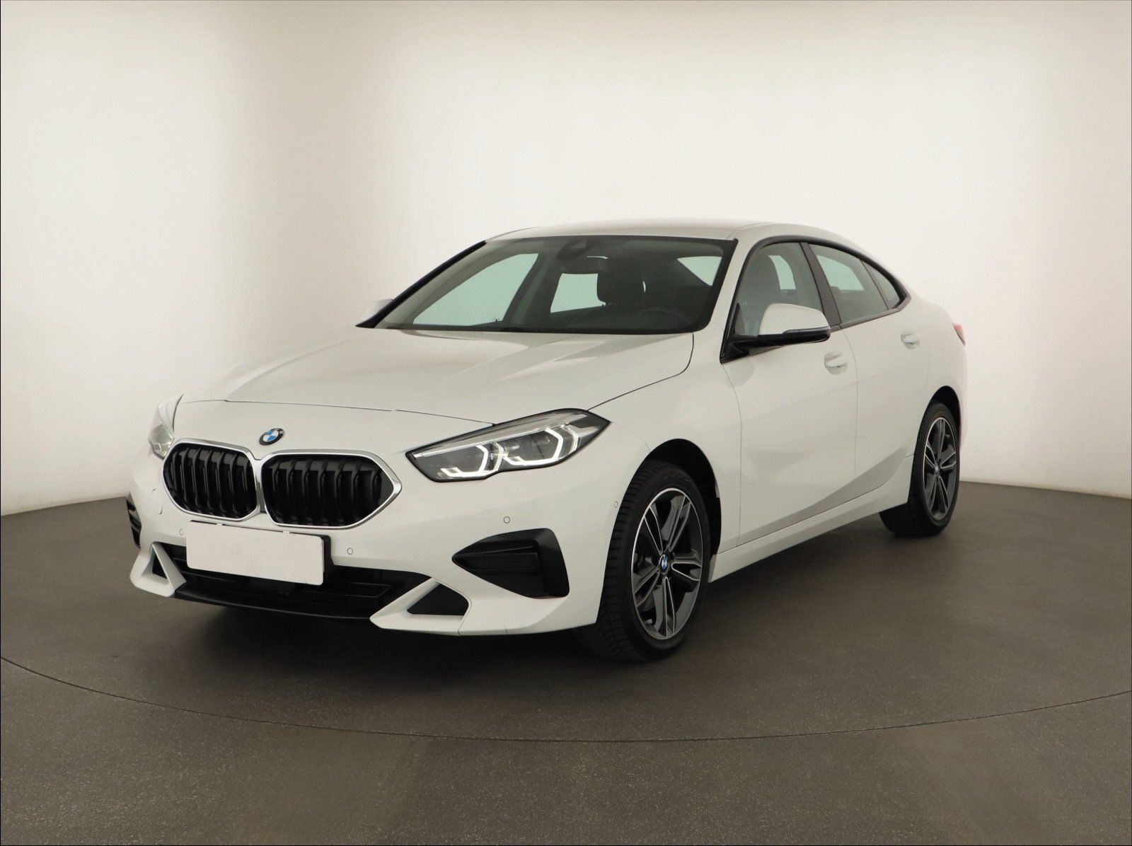 BMW Řada 2, 218i Gran Coupé, M Paket - fotka 2