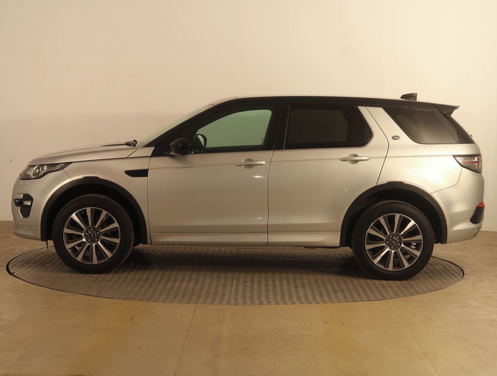 Land Rover Discovery Sport, TD4, HSE, 4X4, Automat - fotka 3