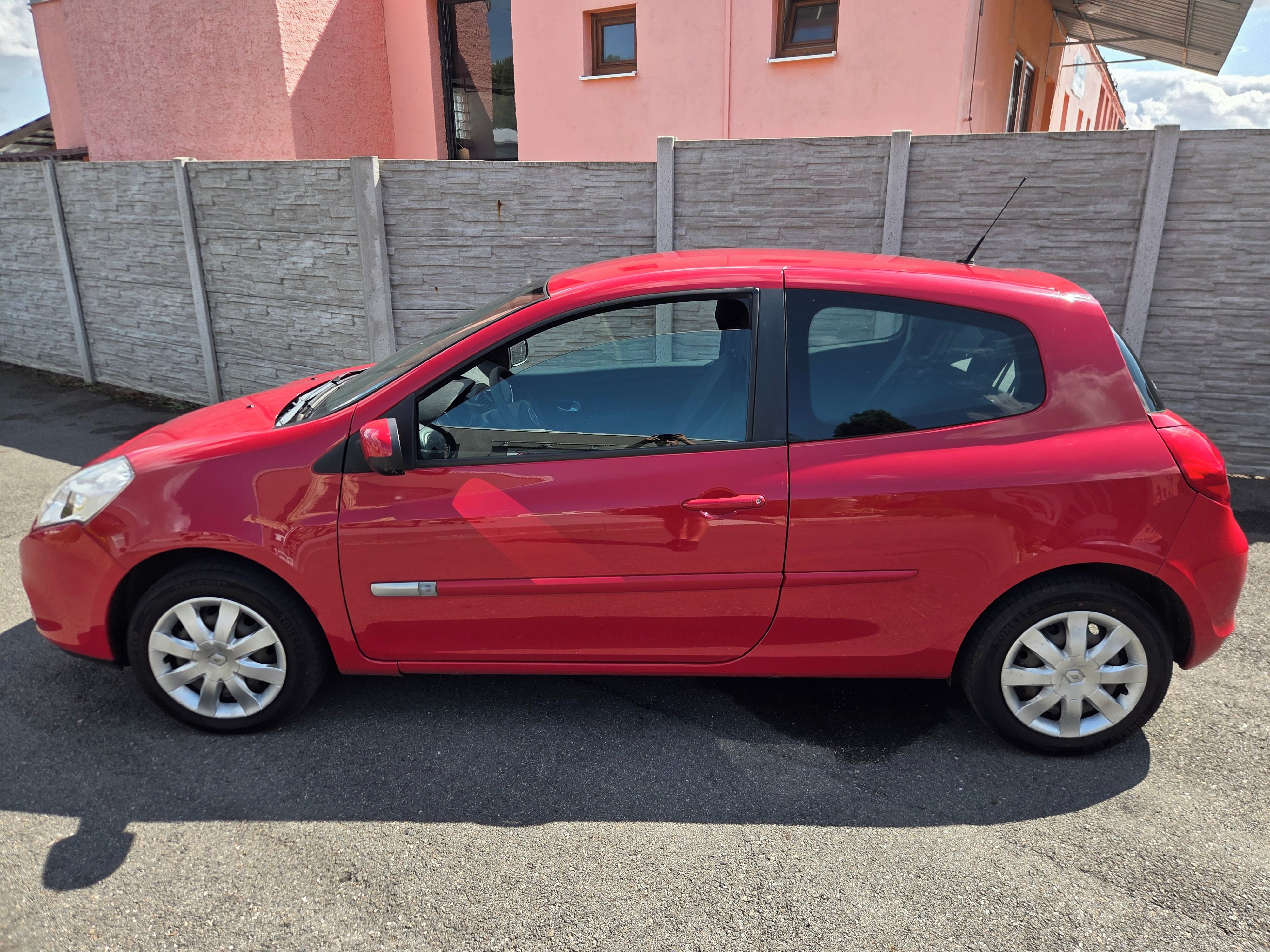 Renault Clio, 1.2 16V CONNECTION - fotka 2