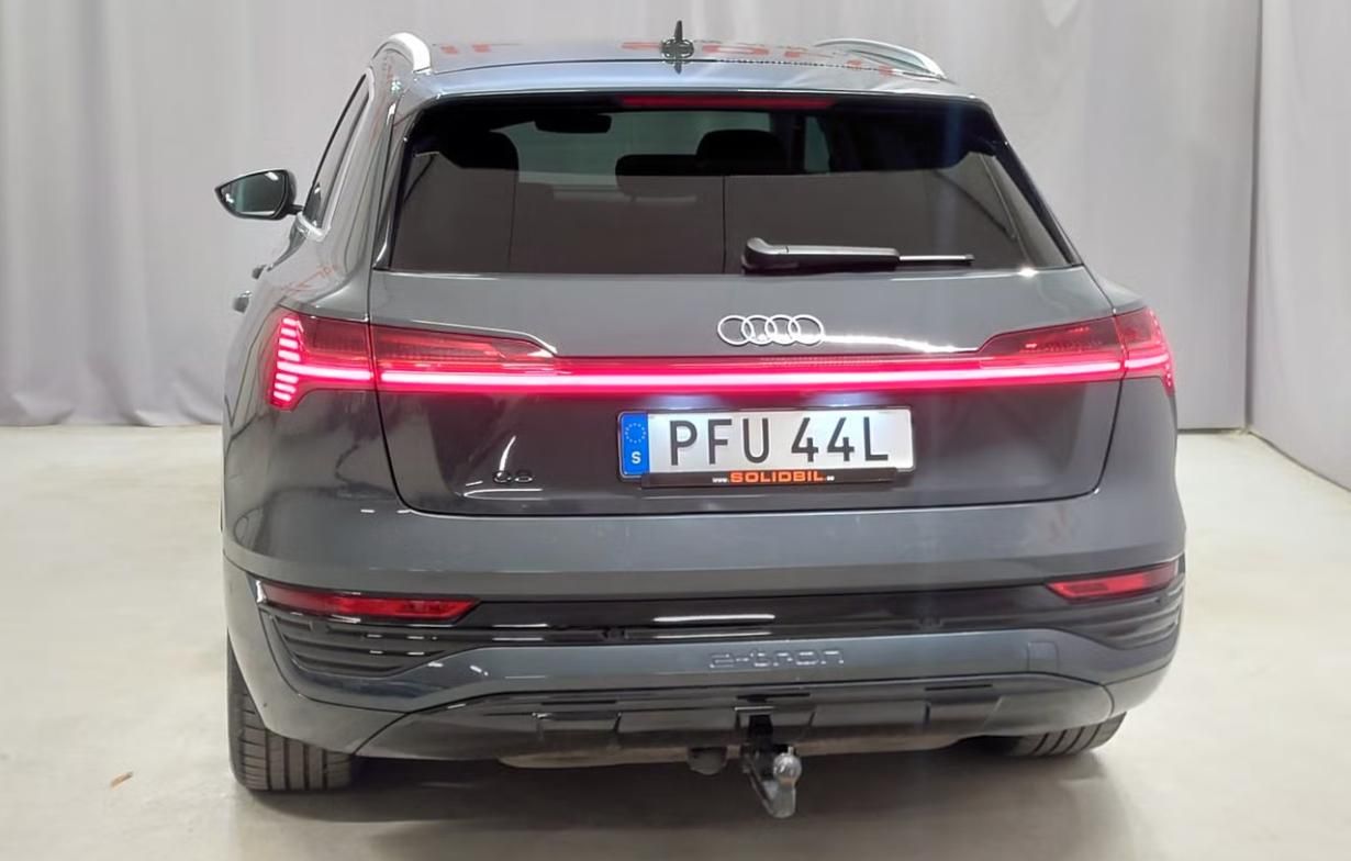 Audi Q8 e-tron, 50 Q Kamera Kůže Matrix Taž - fotka 5