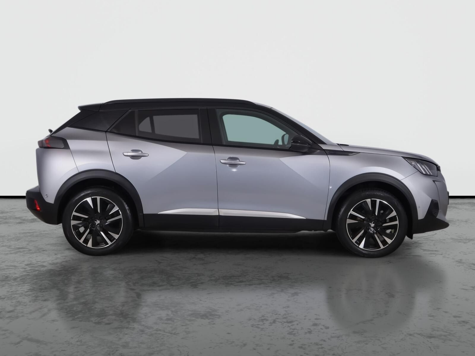Peugeot 2008, 50 kWh, SoH 91%, GT, Automat - fotka 6