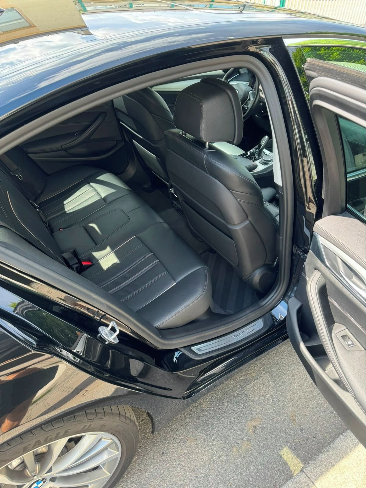BMW Řada 5, BMW 530xD G30 84000km - fotka 4