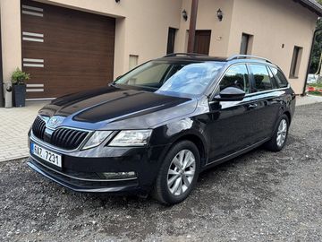 1.6 TDI STYLE. 85tis. km. ČR.