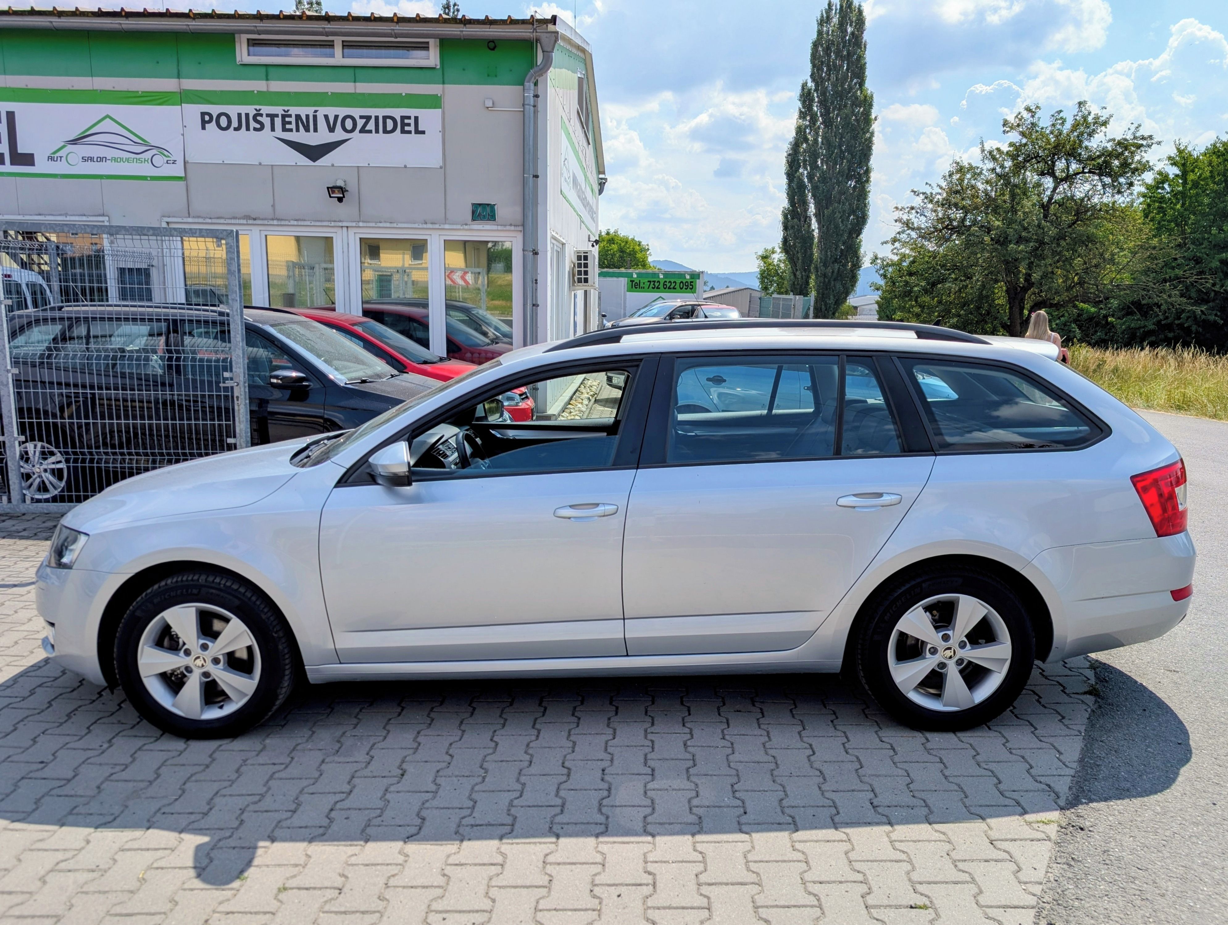 Škoda Octavia, III COMBI 2.0TDi 110kW DSG - fotka 5