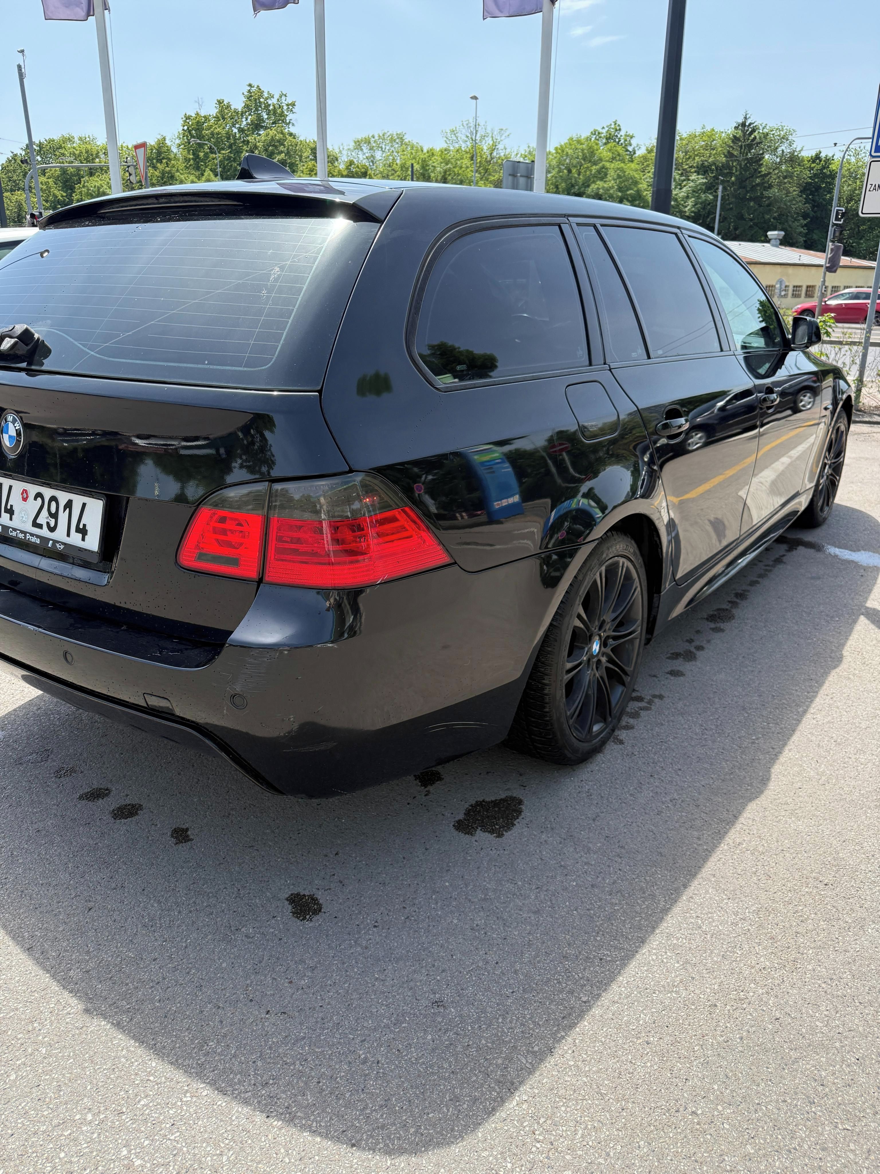 BMW Řada 5, E61 MPAKET XDRIVE - fotka 6
