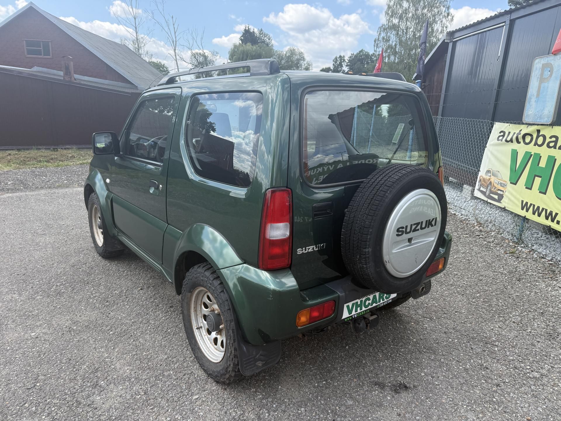 Suzuki Jimny, 1,3i 4x4 63kW Tažné - fotka 5
