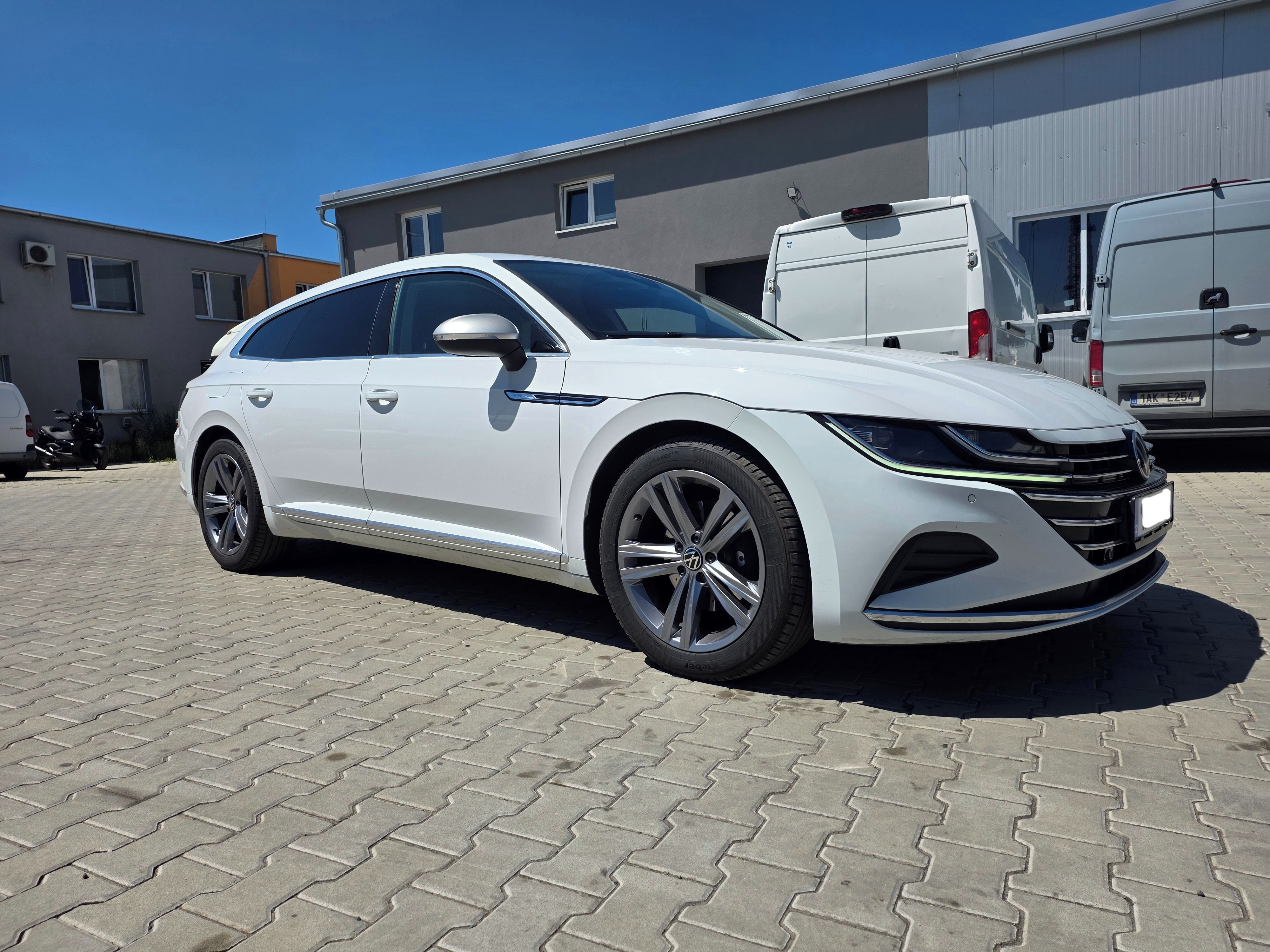 Volkswagen Arteon, 2.0 TDI 110 kW 7DSG + TAŽNÉ - fotka 2