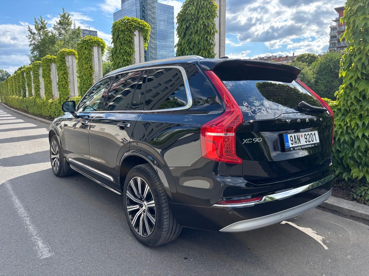 Volvo XC90, 7míst, DPH, B5, tažné, záruka! - fotka 2