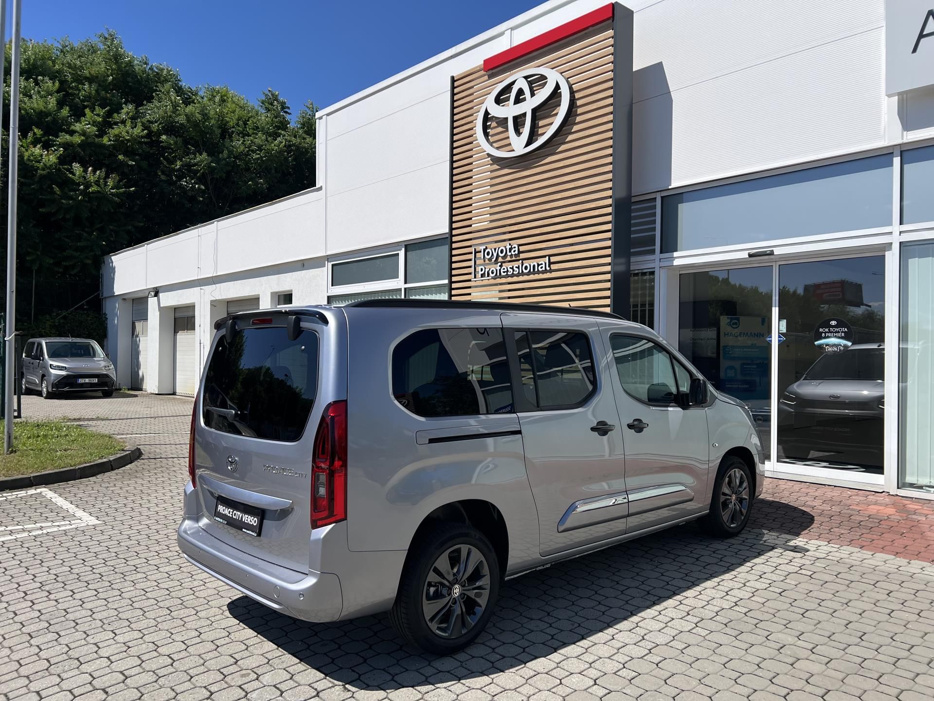 Toyota Proace City Verso, 1.2T 6MT Family 5S - fotka 6
