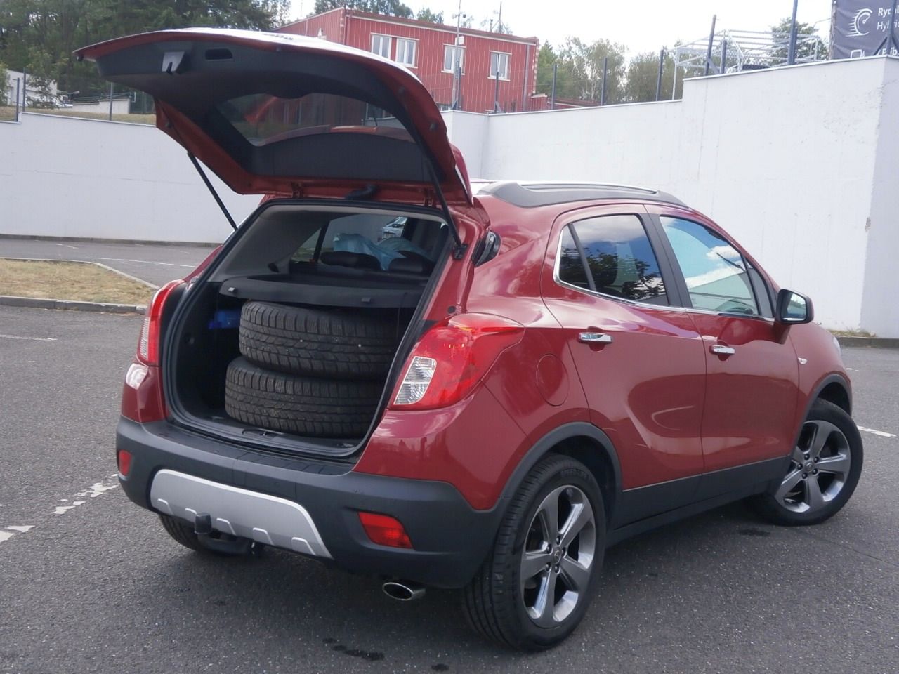 Opel Mokka, 1,7CDTI  4x4  JEN 91TKM N. STK - fotka 6