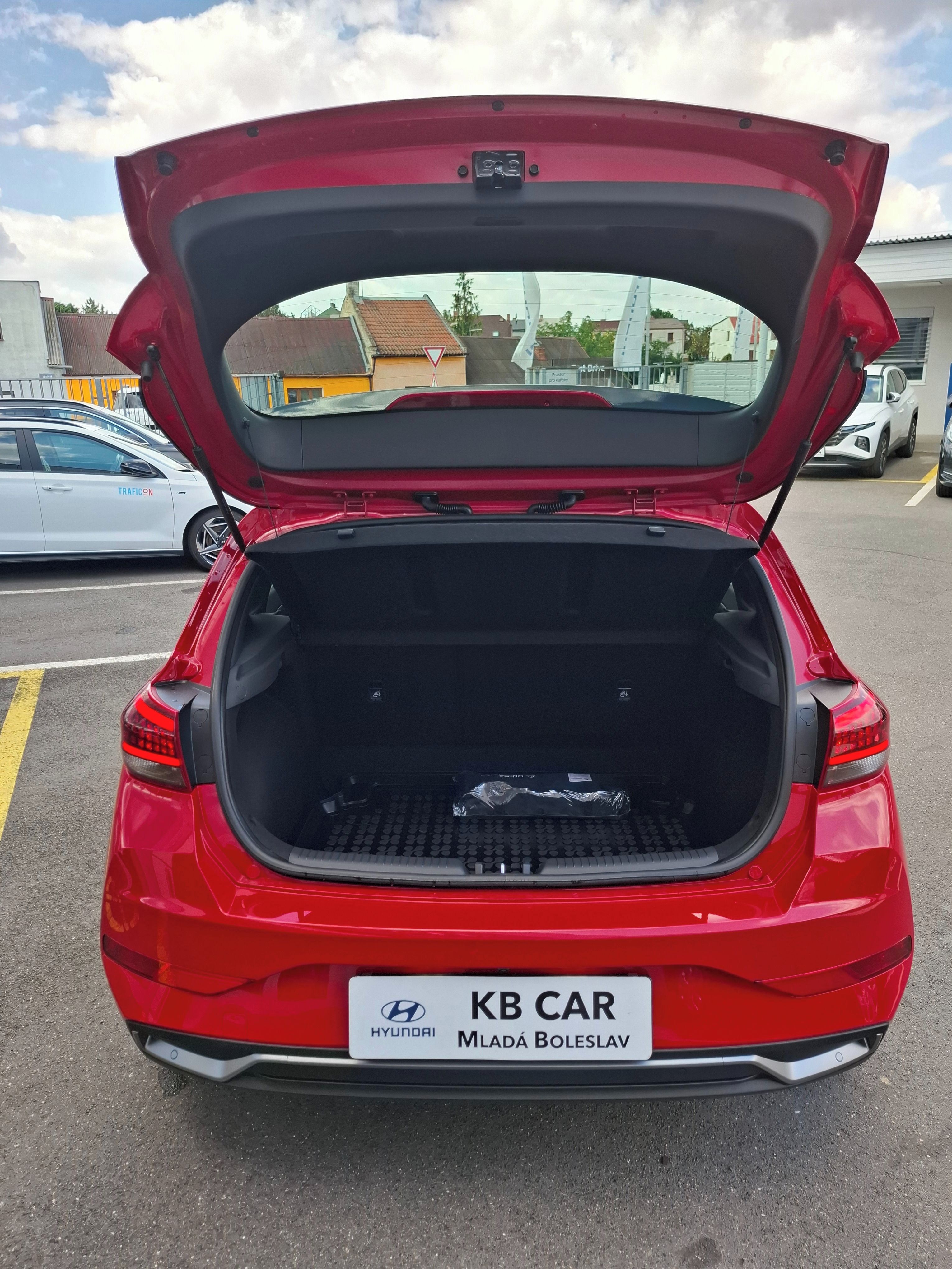 Hyundai i30, HB 1,0TGDI 85kW GO CZECH MT - fotka 6