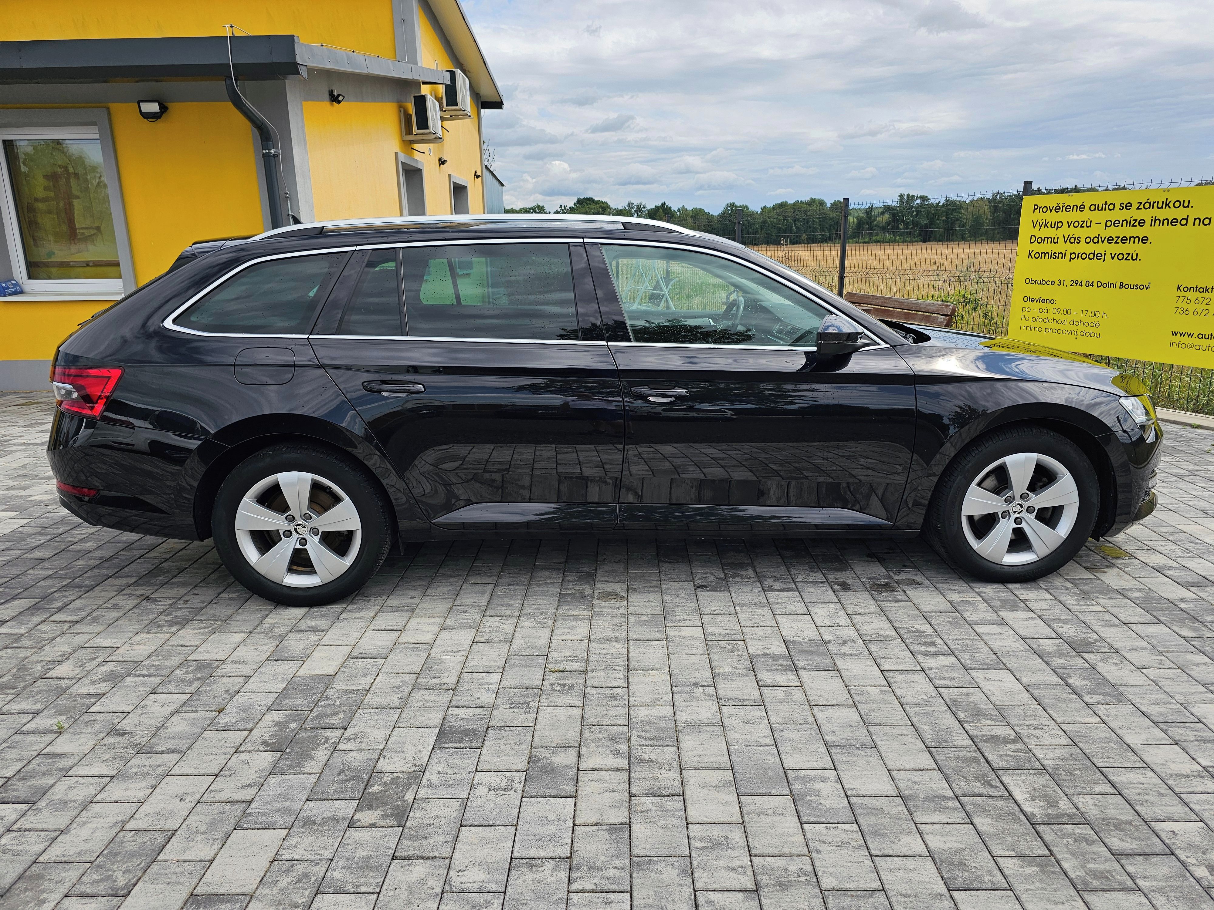Škoda Superb, 1.5 TSI 110kw, 2020, 1 Majitel - fotka 4