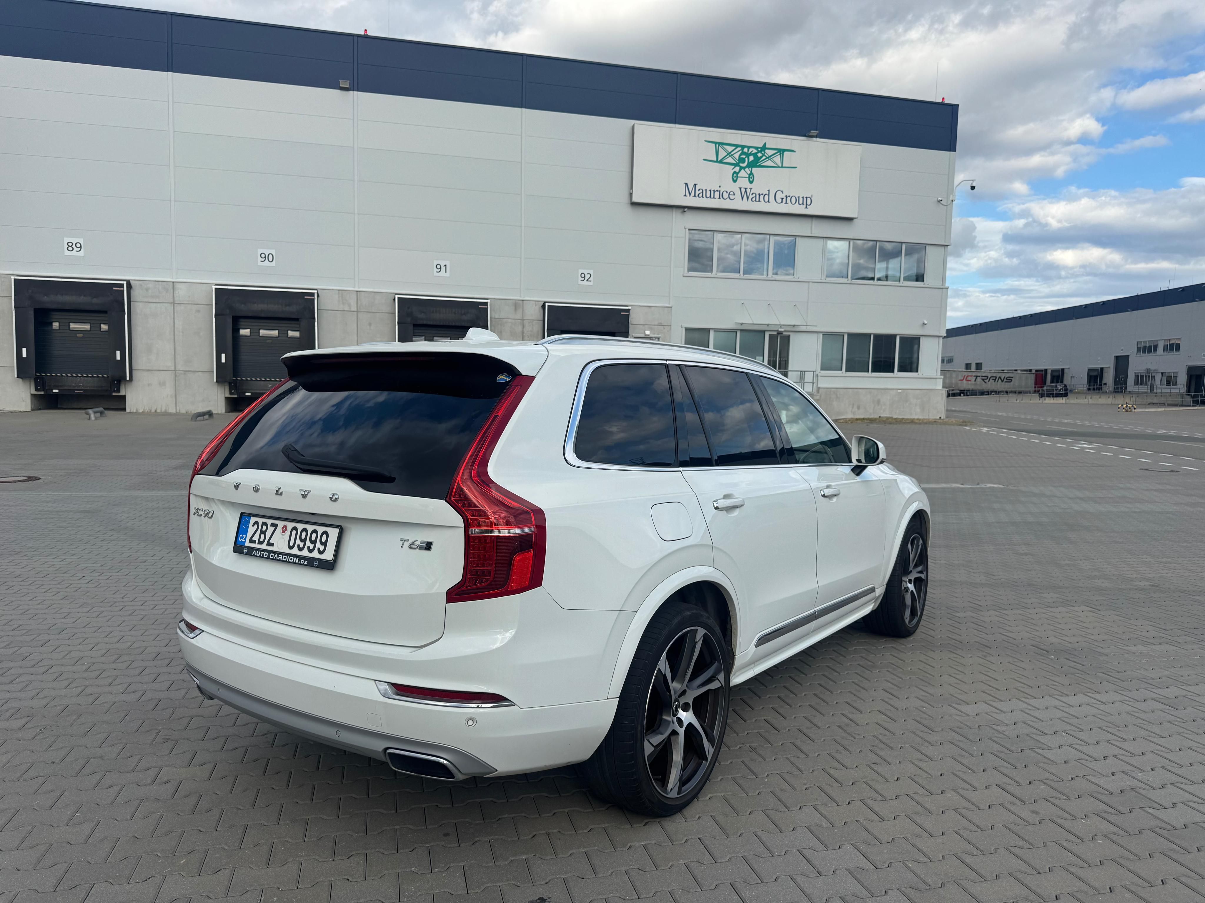 Volvo XC90, T6 AWD Inscription - fotka 3
