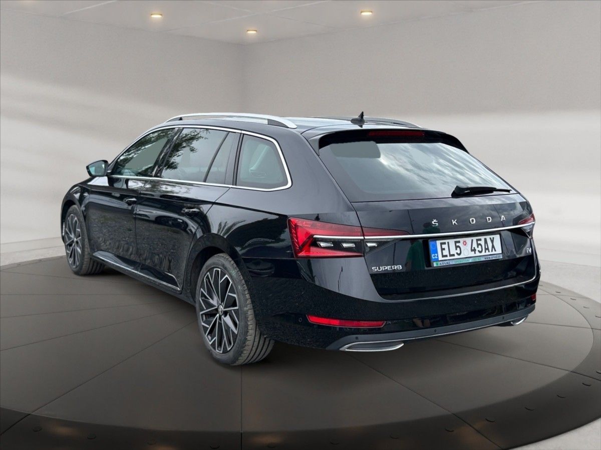 Škoda Superb, 1,4 PHEV 160 L&K AT - fotka 4
