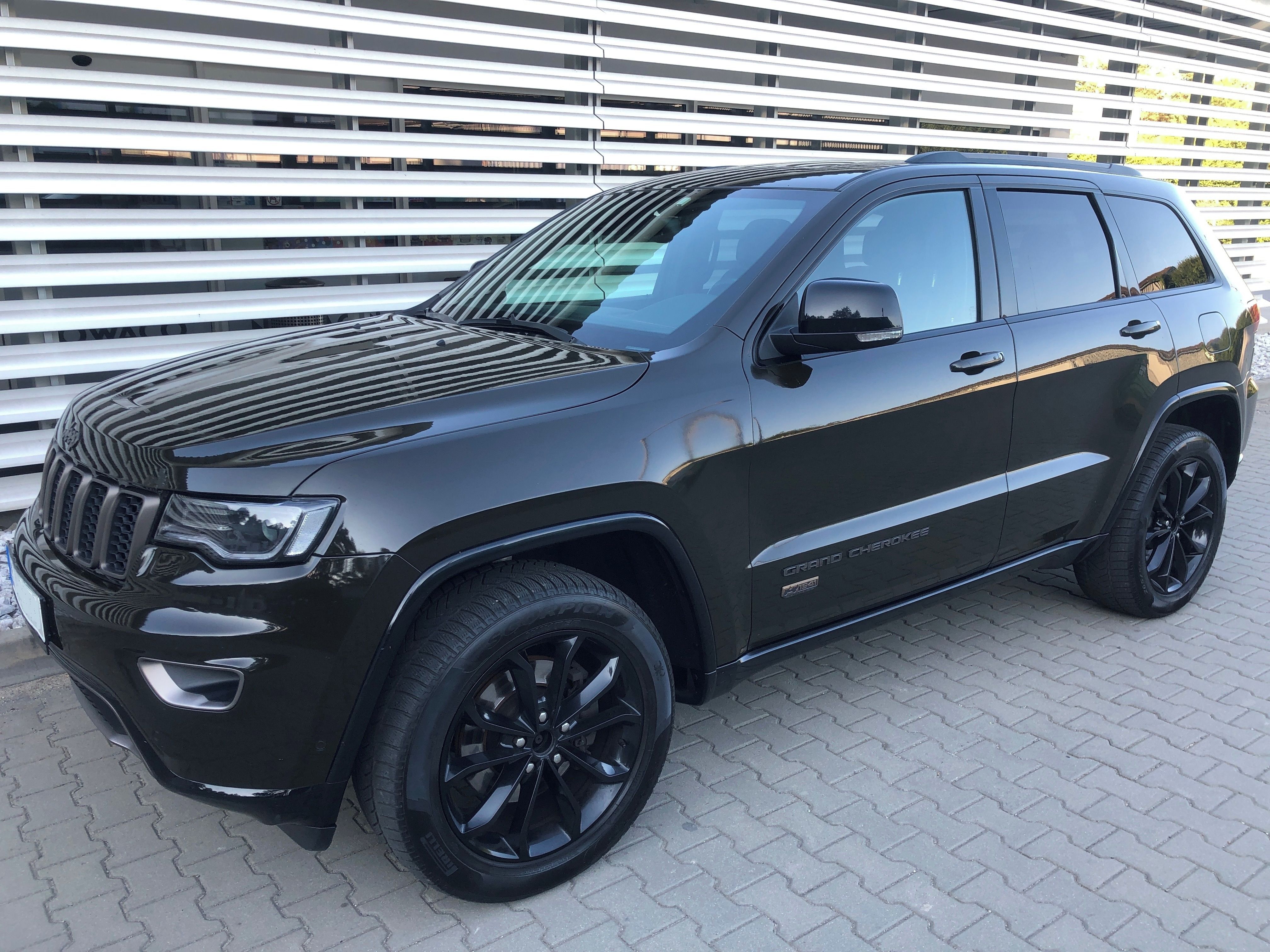 Jeep Grand Cherokee, Overland - fotka 2