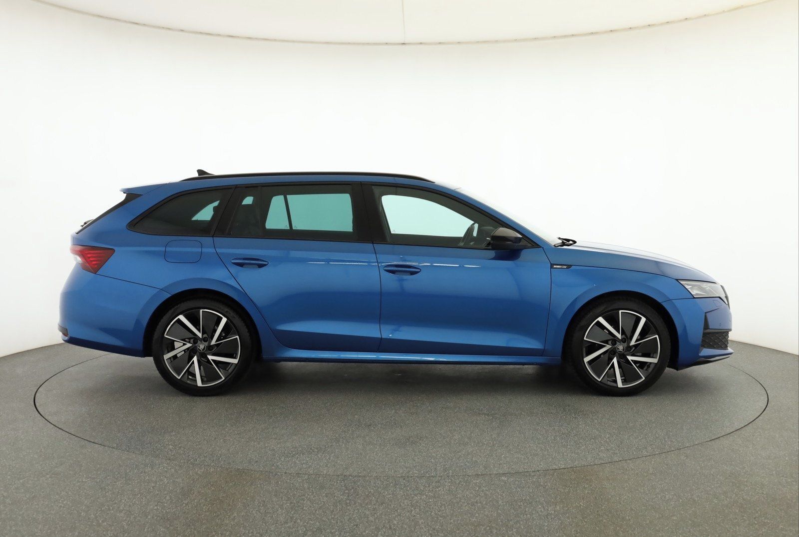 Škoda Octavia, 2.0 TDI, Sportline, Sportline - fotka 6