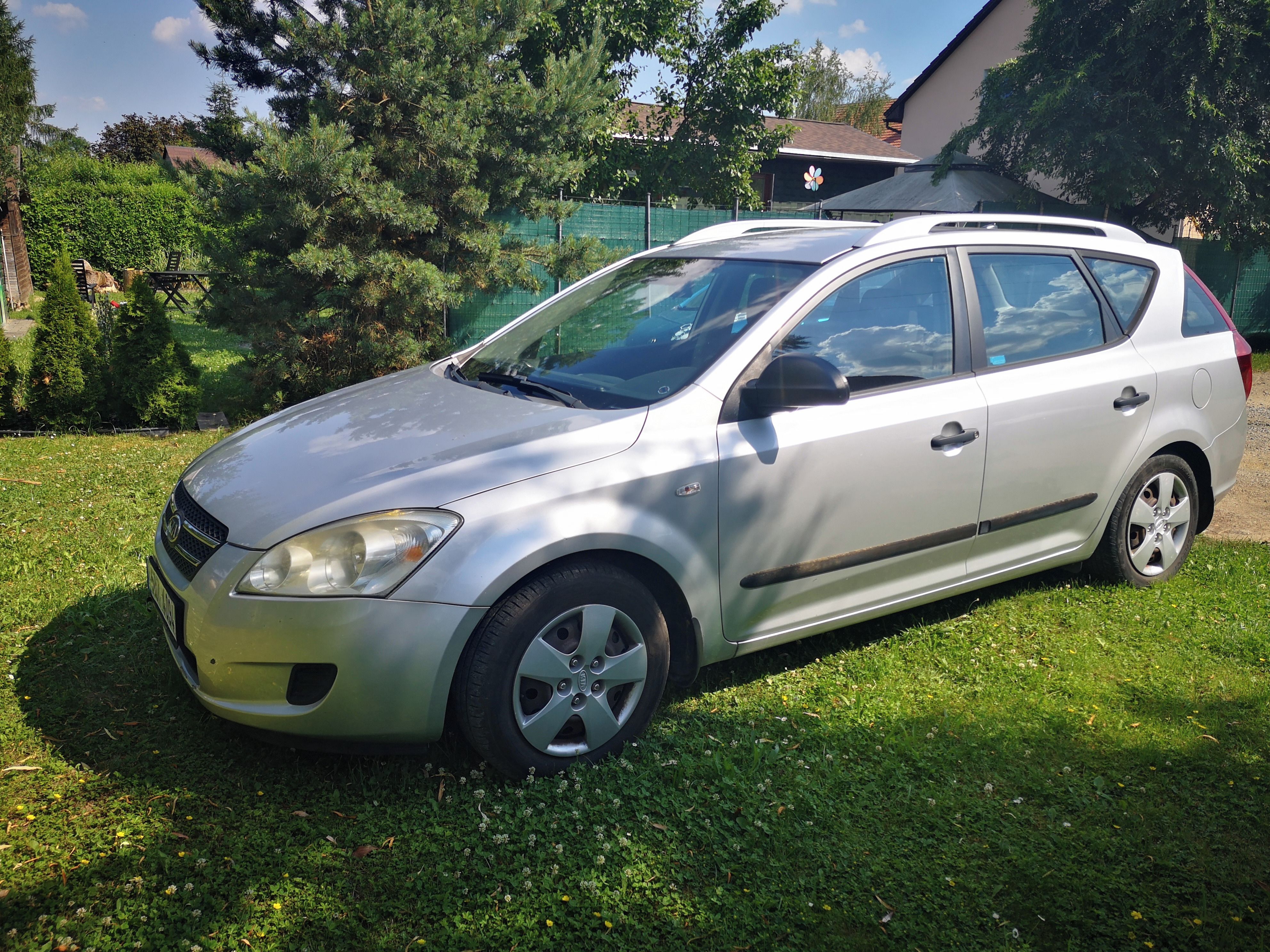 Kia Cee´d - fotka 2