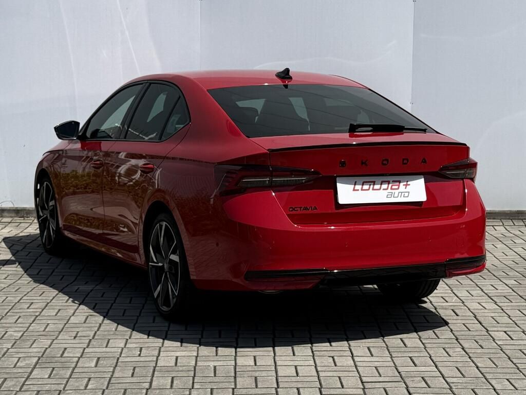 Škoda Octavia, 1.5 TSI 110 kW - fotka 6