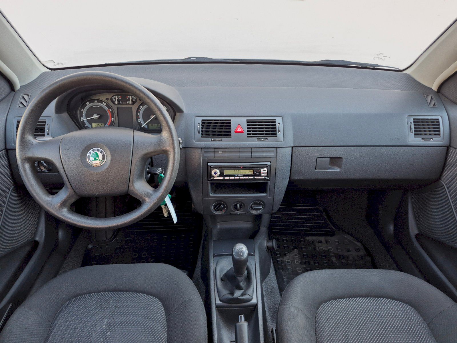 Škoda Fabia, Ambiente 1.2 HTP 47kW Combi - fotka 5