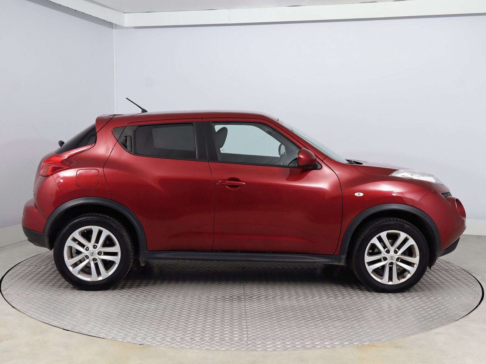 Nissan Juke, 1.6 i, Automat, Serv.kniha - fotka 6