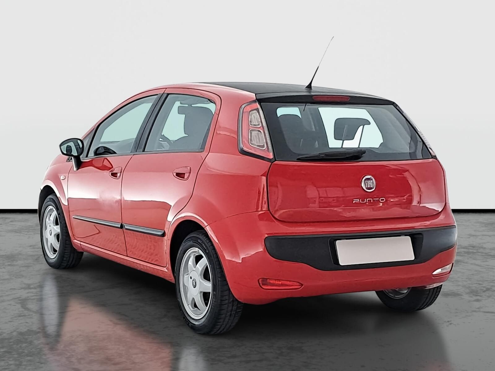 Fiat Punto, 1.2, po STK, zamluveno - fotka 4