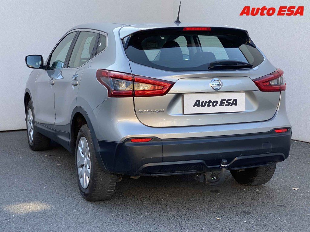 Nissan Qashqai, 1.5dCi,Visia,TZ - fotka 6