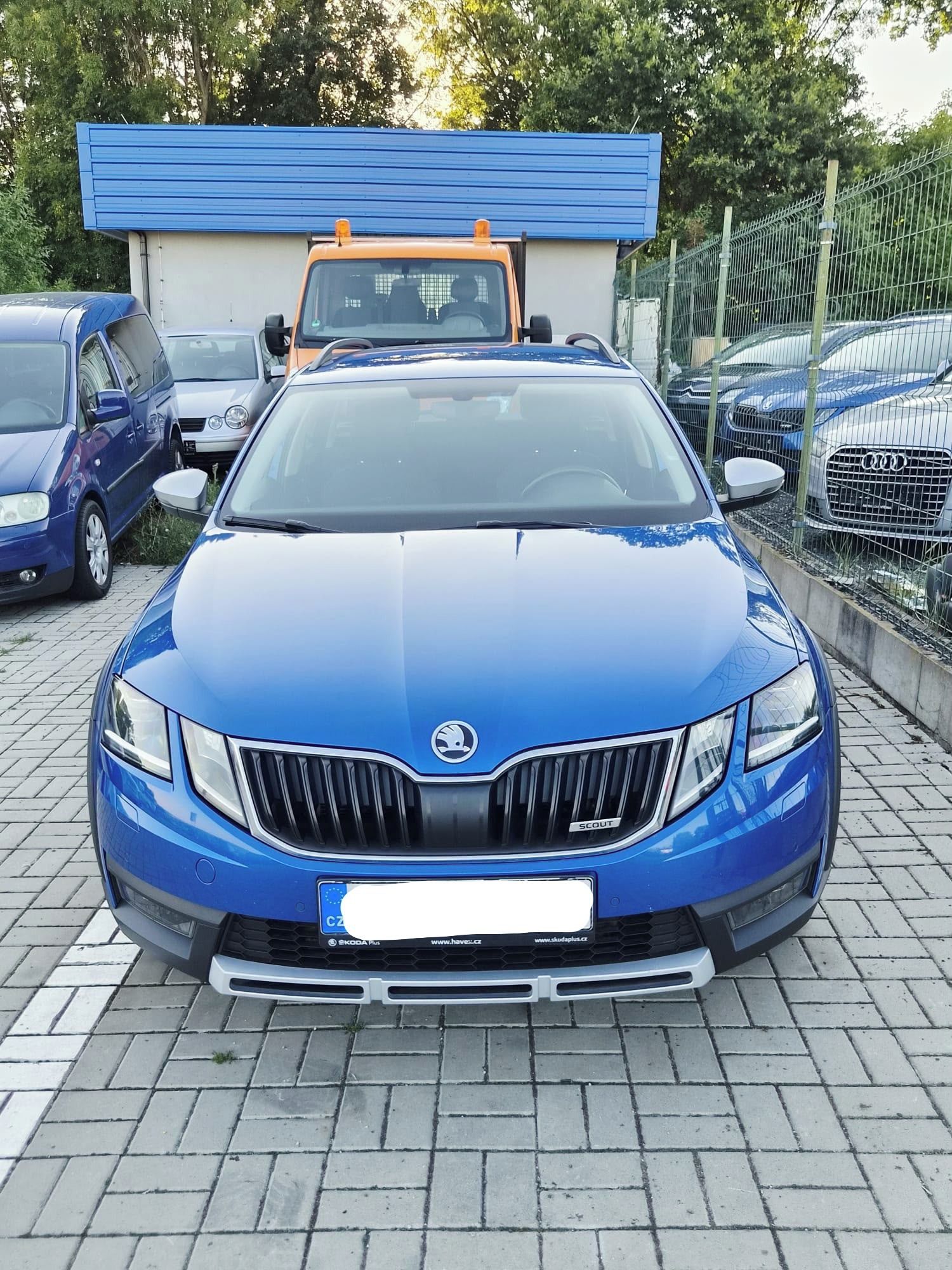 Škoda Octavia, SCOUT 2.0 TDI  DSG - fotka 5