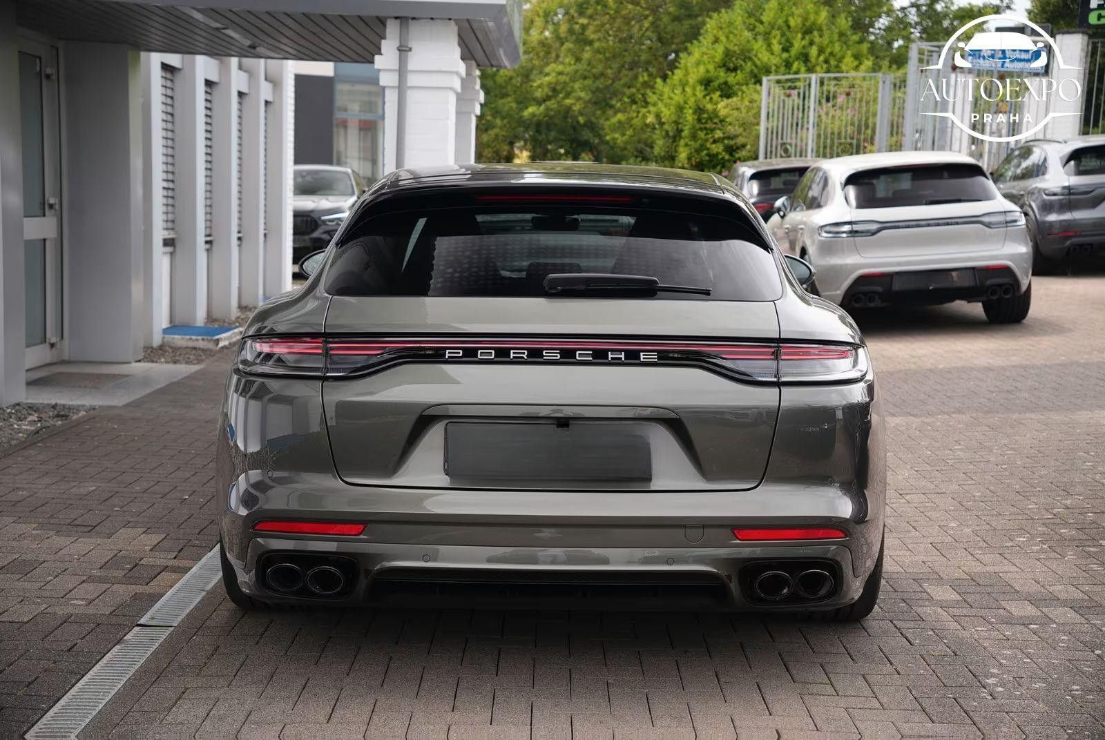 Porsche Panamera, 4 E-Hybrid Sport Turismo Sport - fotka 4