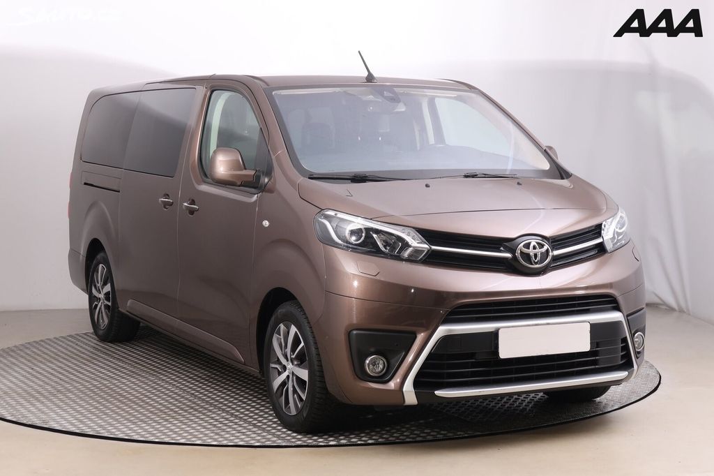 Toyota Proace Verso, 2.0 D-4D, VIP, 7 míst, L2
