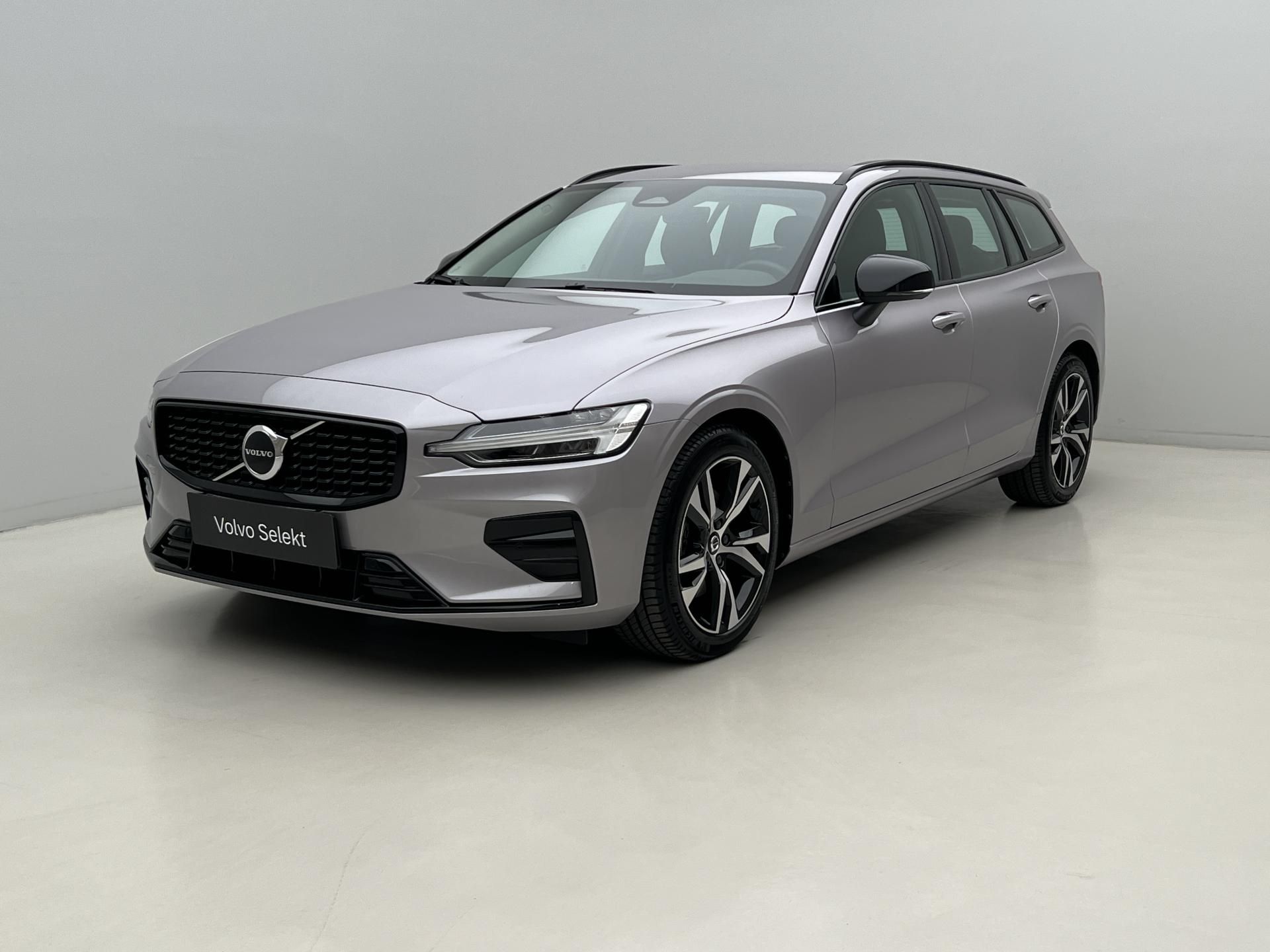 Volvo V60, B4 DARK PLUS 1. maj.