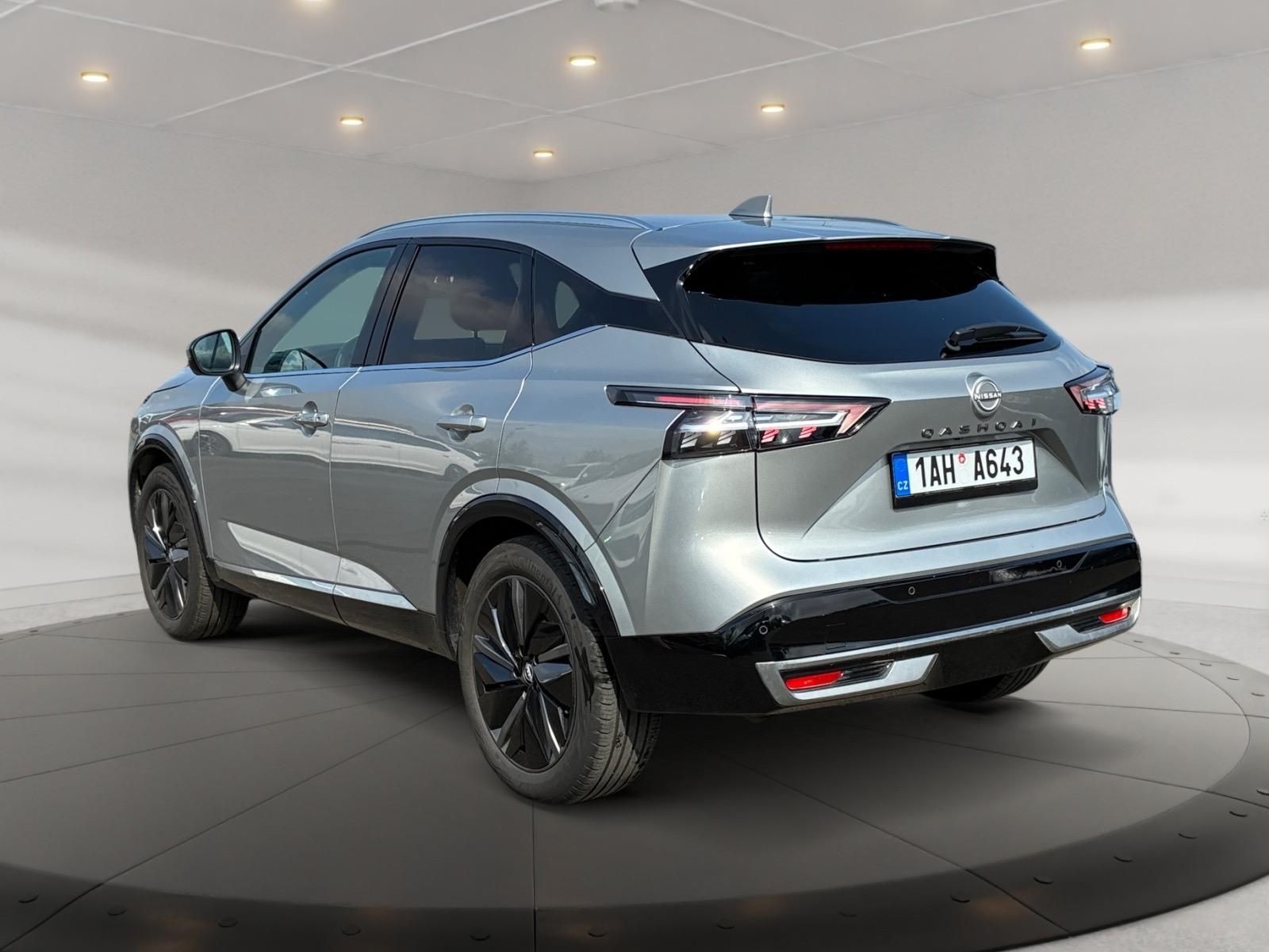 Nissan Qashqai, X-T TEKNA MHEV 4WD 116kW CZ - fotka 4