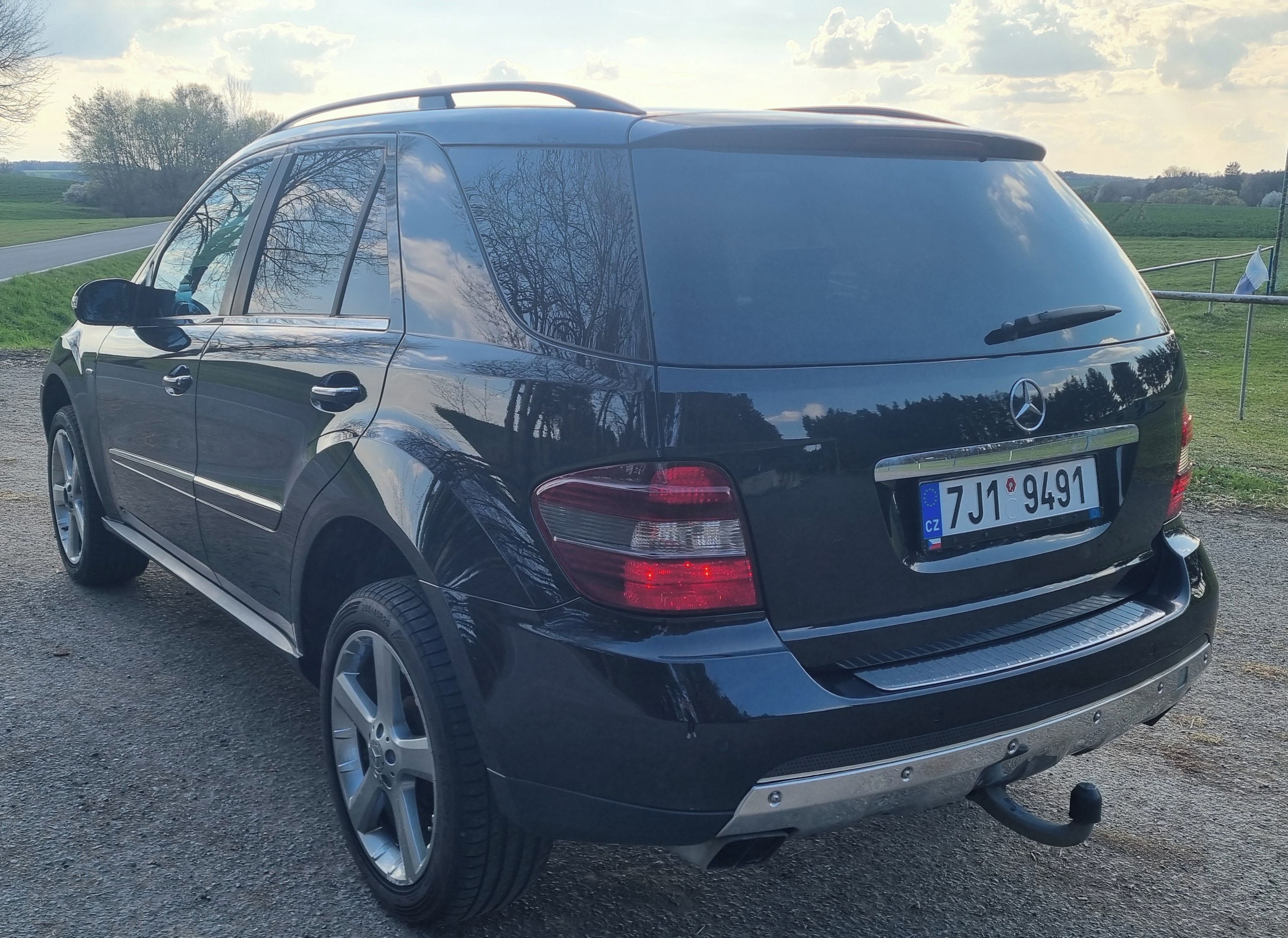 Mercedes-Benz ML, Mercedes-Benz ML320 CDI 4-MATI - fotka 6