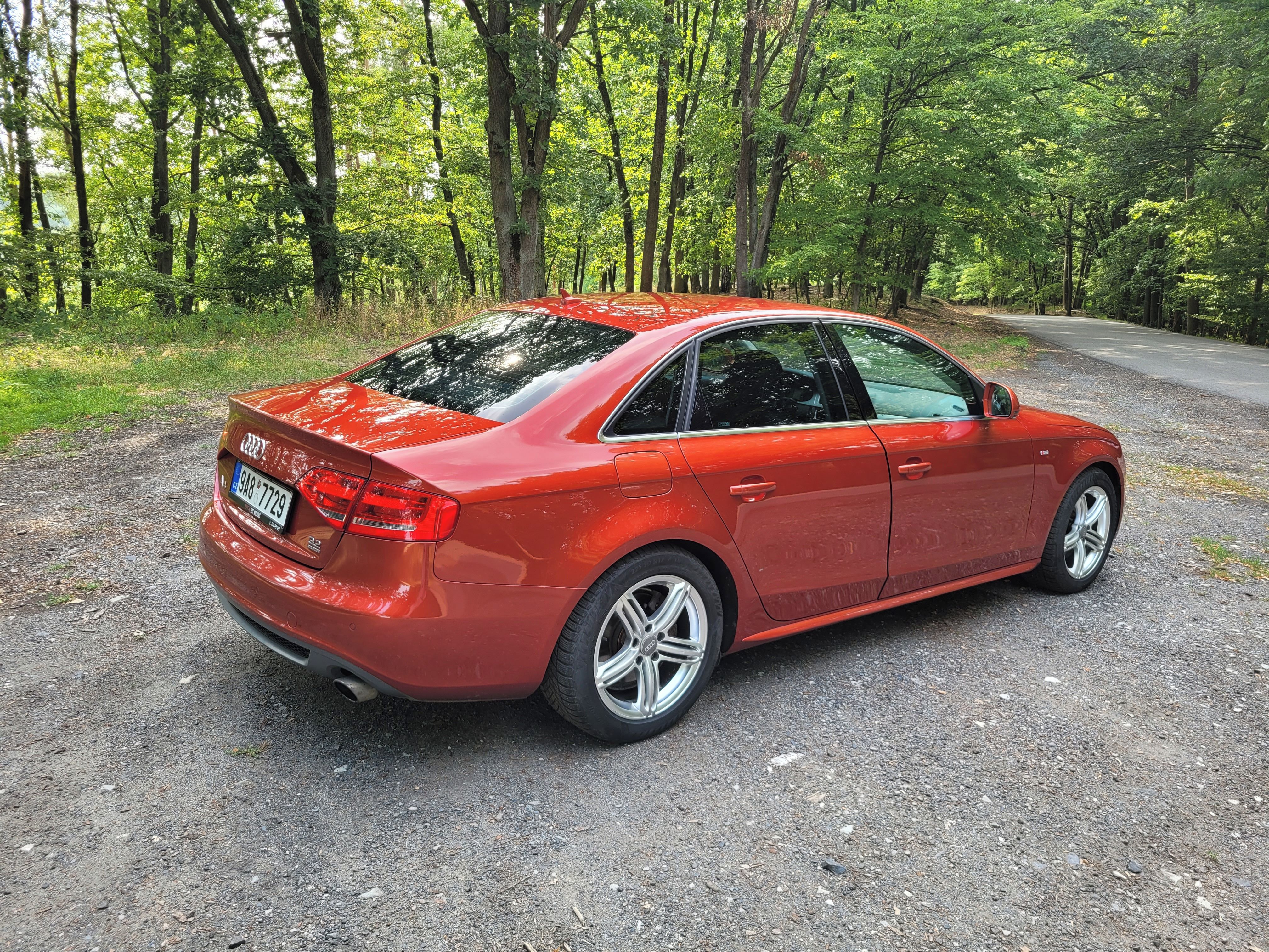 Audi A4, A4 B8 3.2 FSI quattro - fotka 6