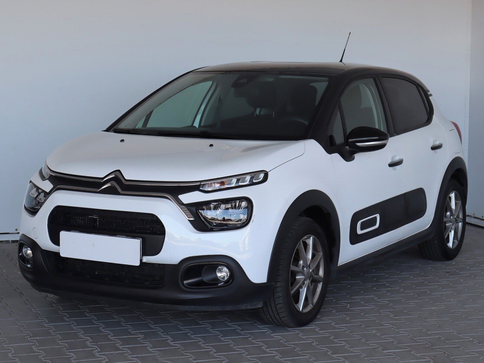 Citroën C3, 1.2 PureTech, Automat - fotka 2
