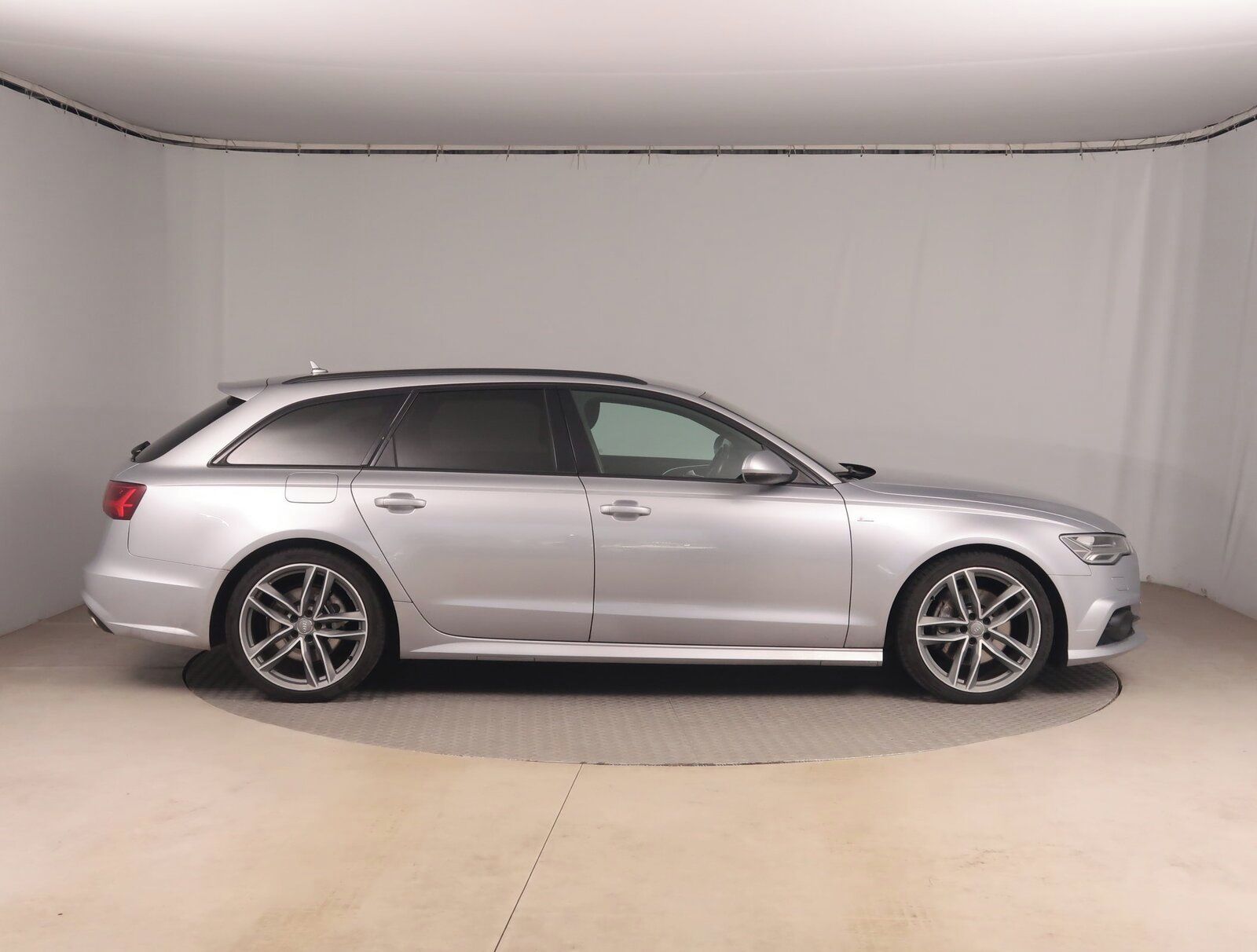 Audi A6, 3.0 TDI, S line, 4X4, Automat - fotka 6