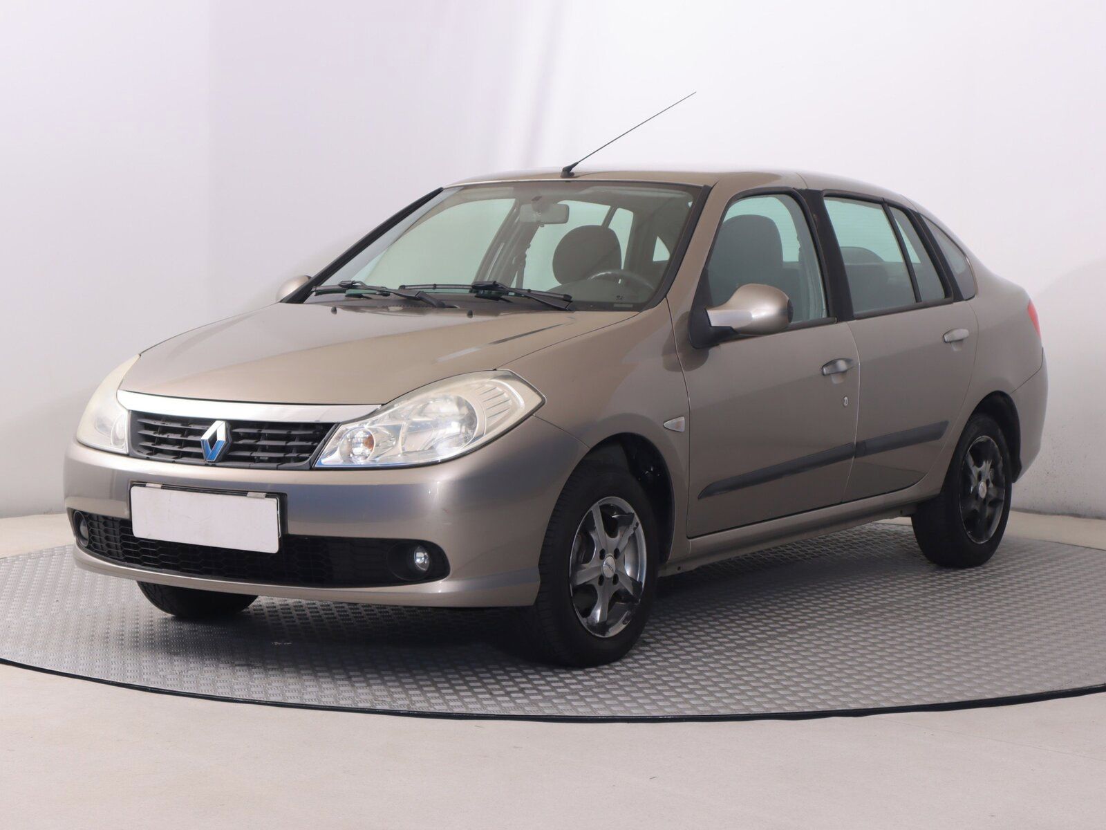 Renault Thalia, 1.2 16V, Serv.kniha - fotka 2
