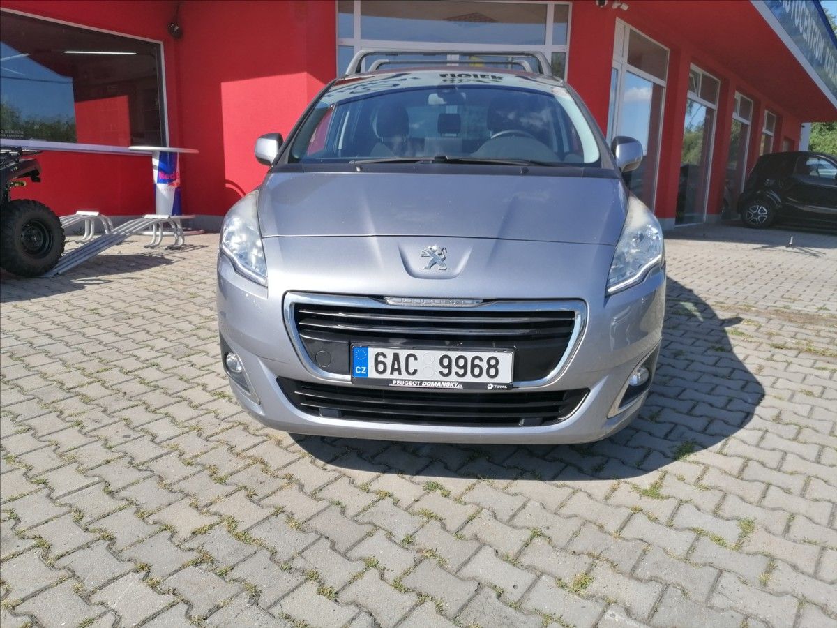Peugeot 5008, 1,6 BlueHDi 88kW, 7 míst NAVI - fotka 2